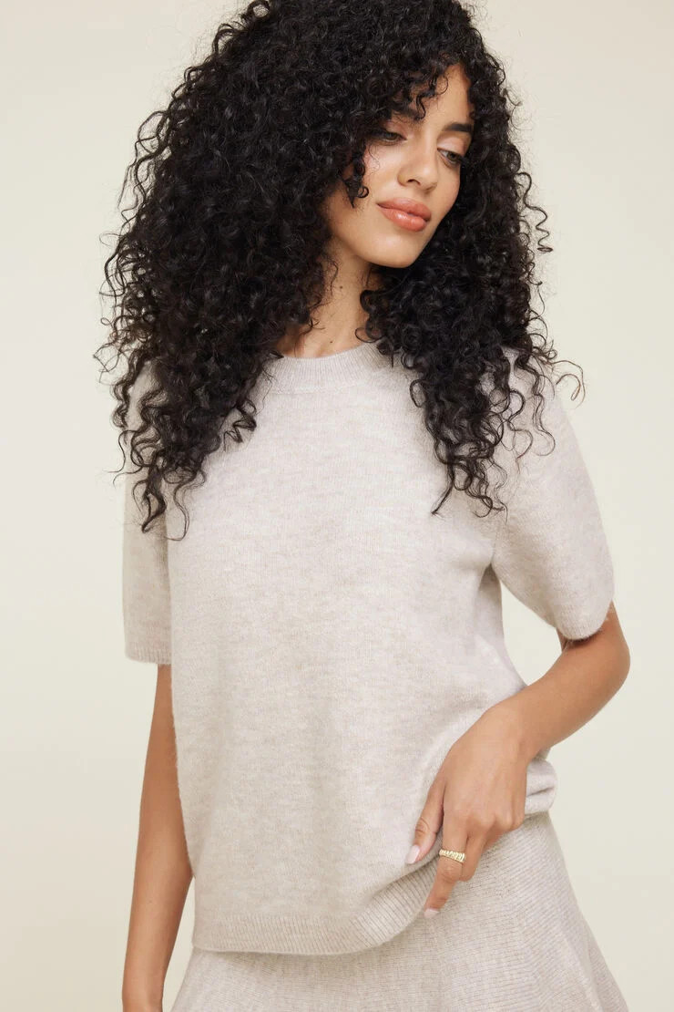 Aura Boxy Short Sleeve Sweater | Dynamite Clothing