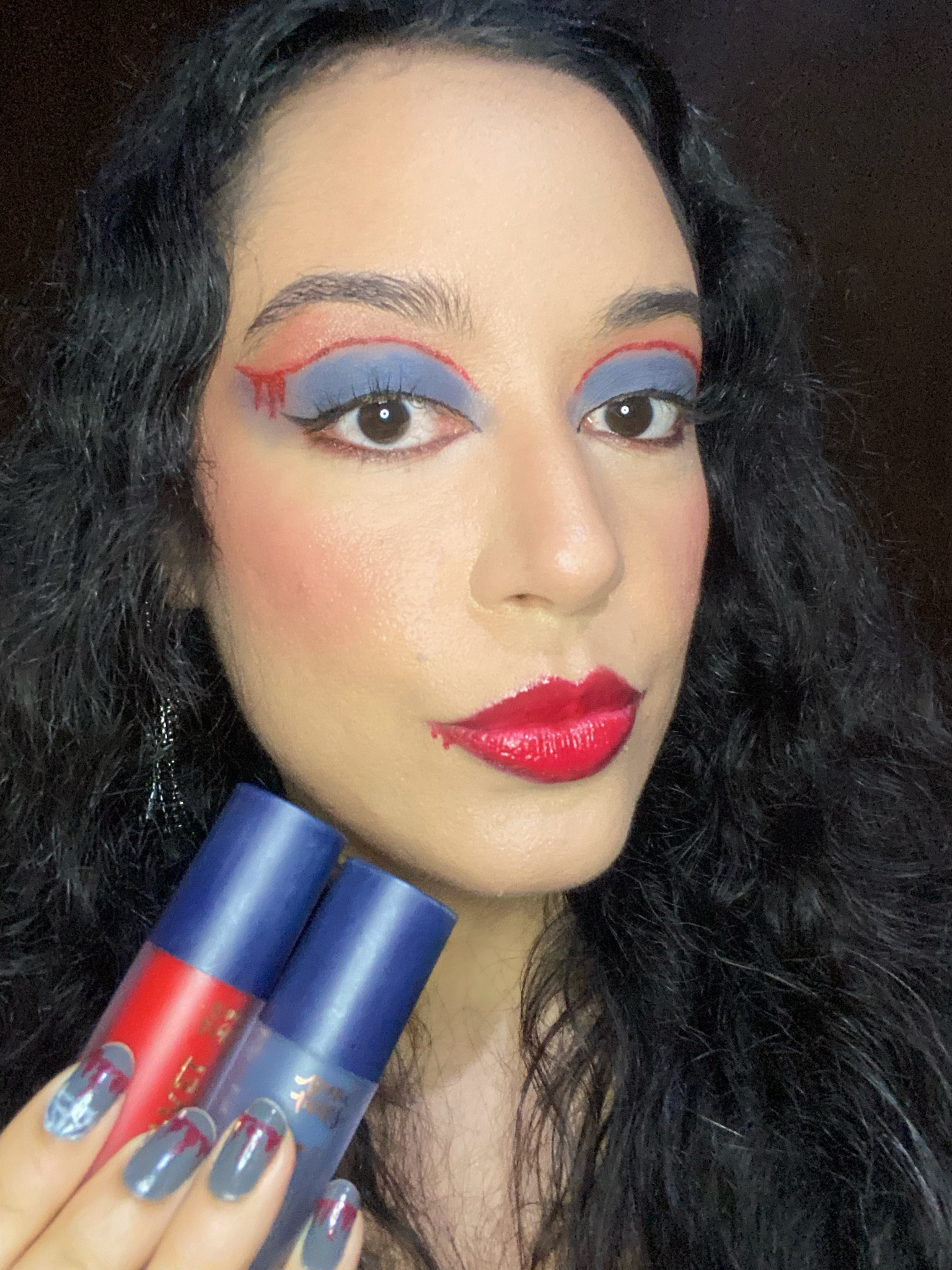 Vampire Makeup 🩸🧛🏻‍♀️ usei o BT Velvet grey e watermelon, batom BT Lux cor Ana #linhabrunatavares #brunatavares #halloweencostume #halloweenmakeup #btvelvet #maquiagemartistica #sextafeira13 #diadomaquiador #batomvermelho #delineado

#LTKbrasil #LTKHalloween #LTKbeauty