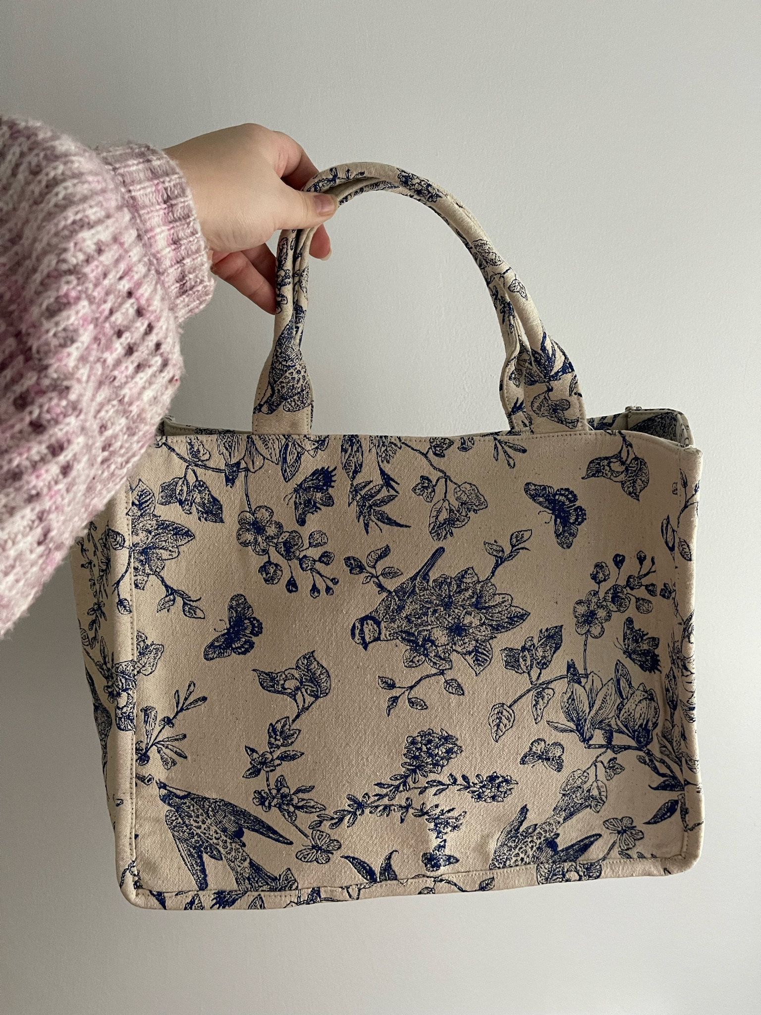 Bought this to be my new airport bag! 

Floral tote, bird tote, pastoral tote, blue tote, canvas tote 

#LTKunder50 #LTKunder100 #LTKitbag