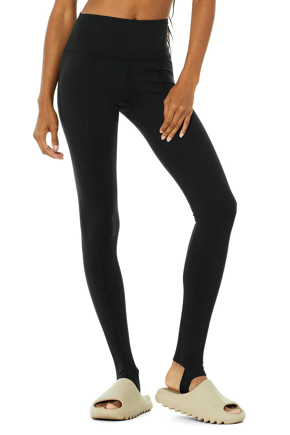 High-Waist Winter Warmth Plush Stirrup Legging in Black, Size: Medium | Alo YogaÅ½ | Alo Yoga (US)