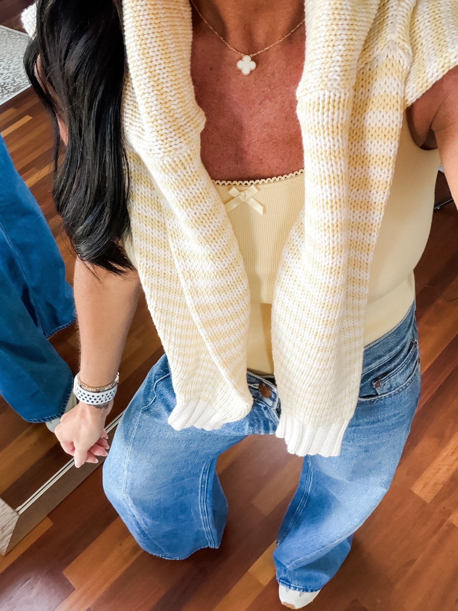 Xs tank abd sweater 
25 denim 

#LTKSaleAlert #LTKmomlife #LTKootd