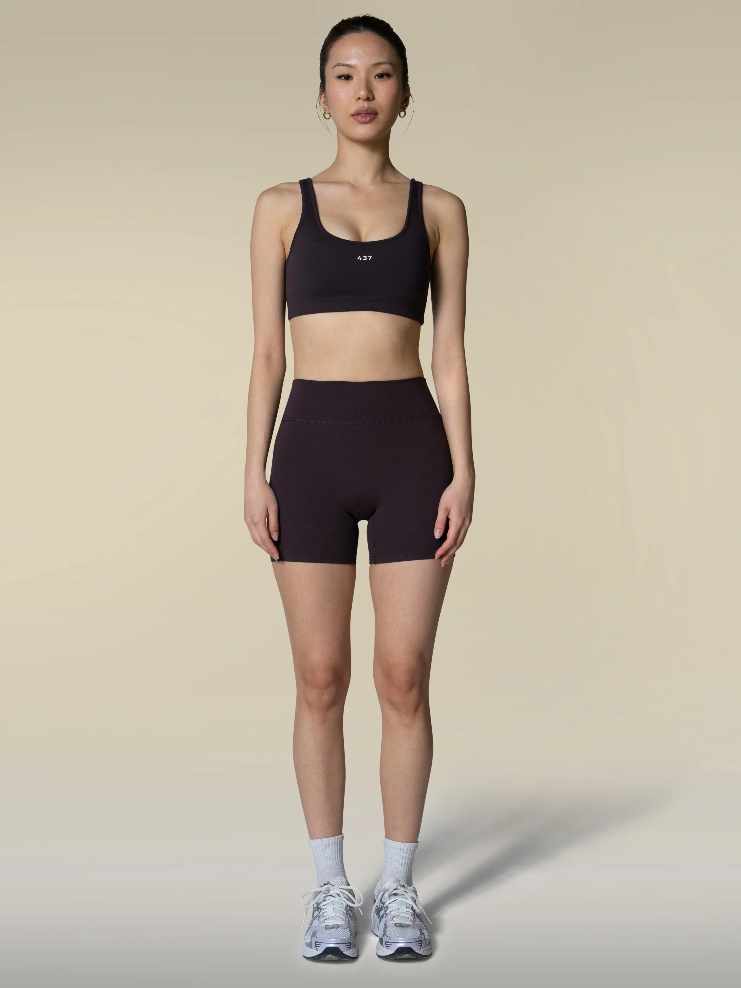 The Essentials Short / Espresso | 437