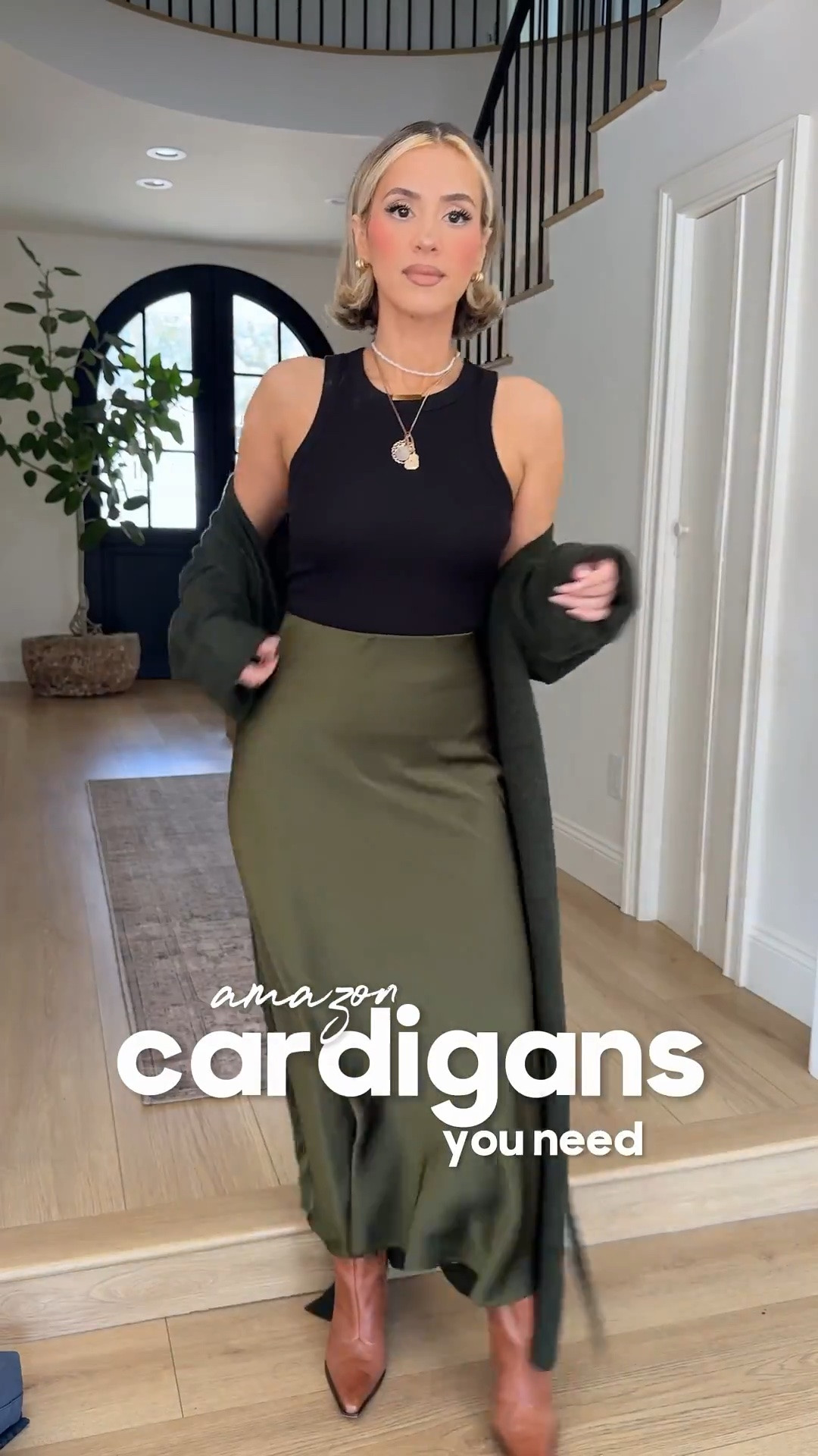 Amazon chunky knit cardigans that I own & love! Perfect for colder season 🥰 

Wearing small in everything! 
Size 4 or 26 in jeans