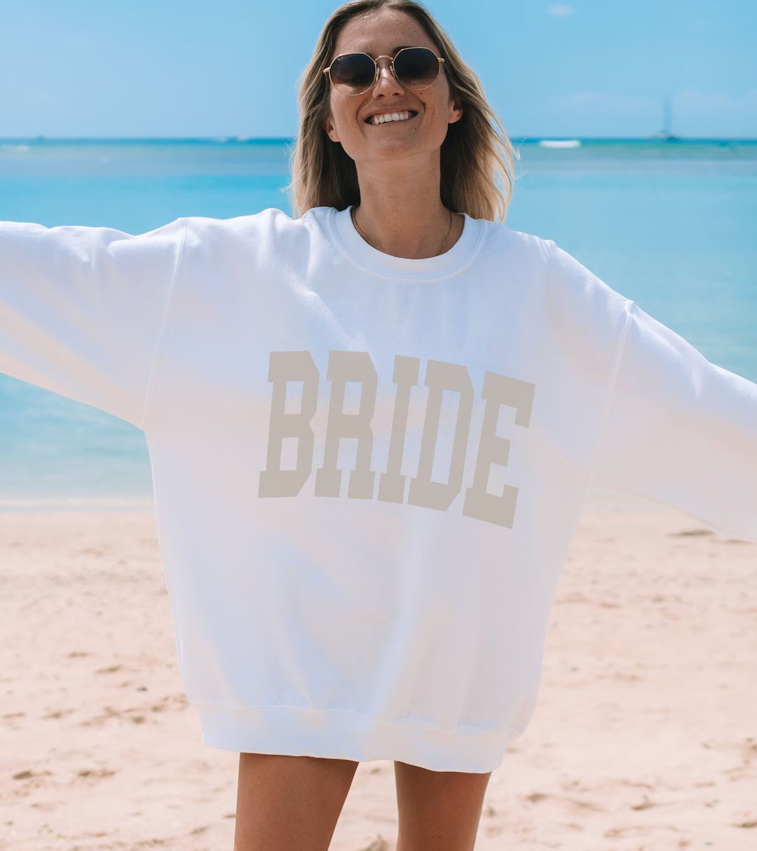 Retro Bride Sweatshirt, Future Mrs Sweatshirt, Bride Gift, Trendy Fiancee Sweater, Wedding Crewne... | Etsy (US)