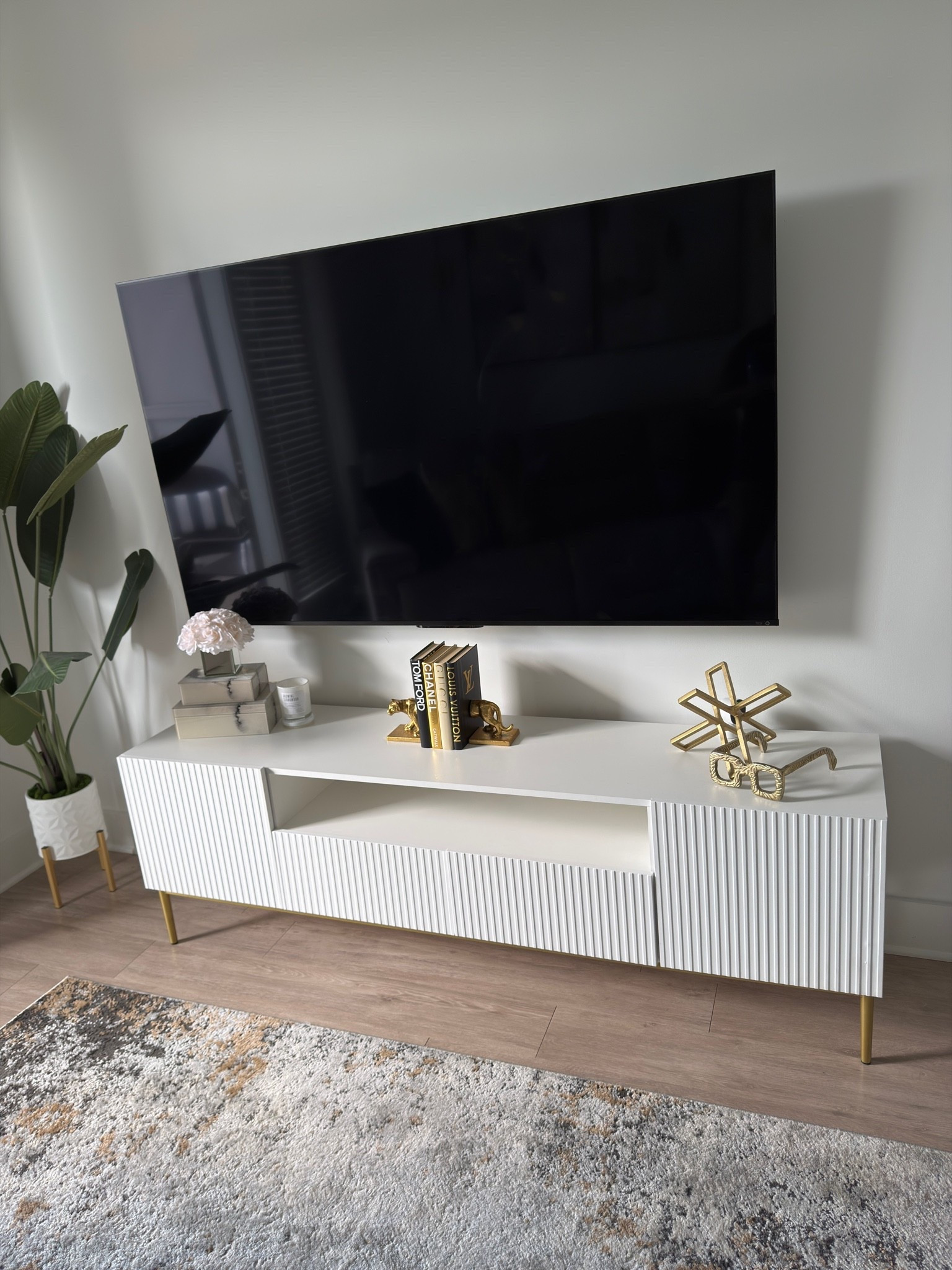 Modern Neutral Home Decor

#LTKHome #LTKdayinmylife