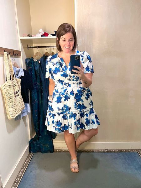 Have y’all noticed that I have a dear love for the Anthropologie Somerset Collection?! I love the fit of this dress, but more importantly, I love the colors in this dress! The dress runs TTS (I’m in a large and need a medium) and this dress does comes in a few color options! 

#LTKstyletip #LTKxAnthro #LTKsalealert