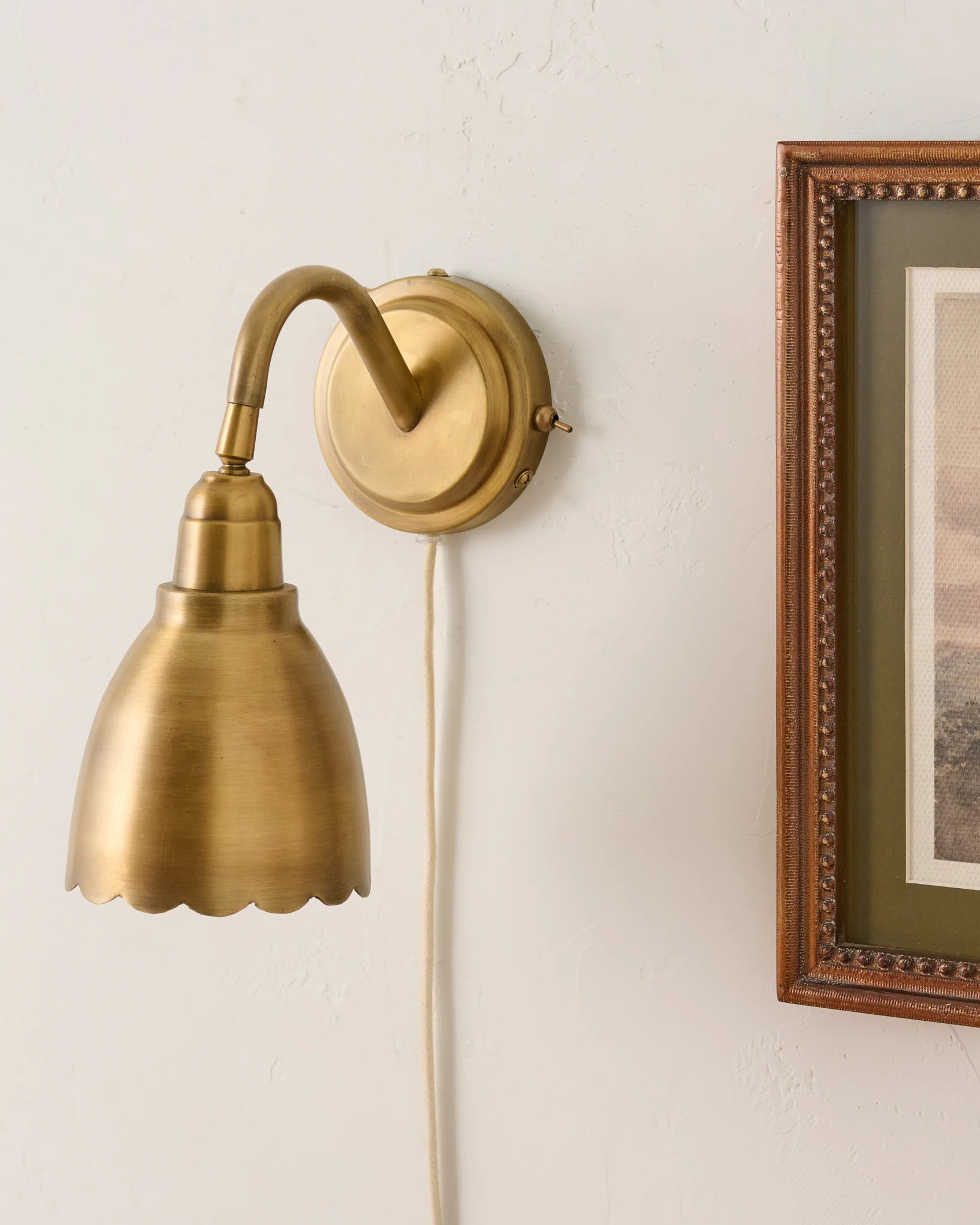 Louise Plug-in Sconce | Magnolia
