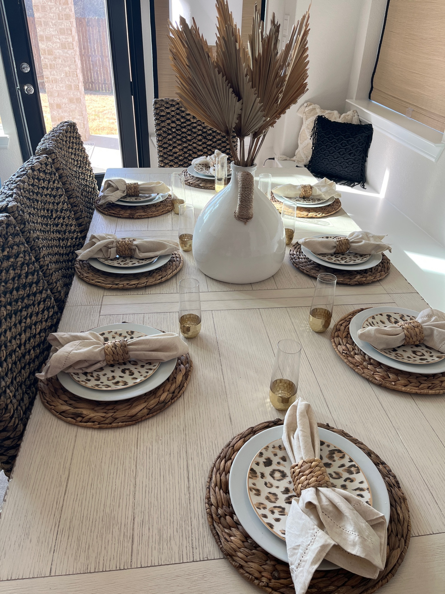 After Christmas table decor

#LTKhome #LTKunder50 #LTKsalealert