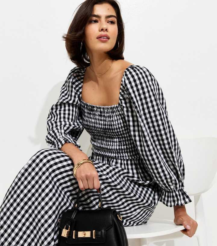 Black Gingham Shirred Cropped Puff Sleeve Midi Dress | New Look | New Look (UK)
