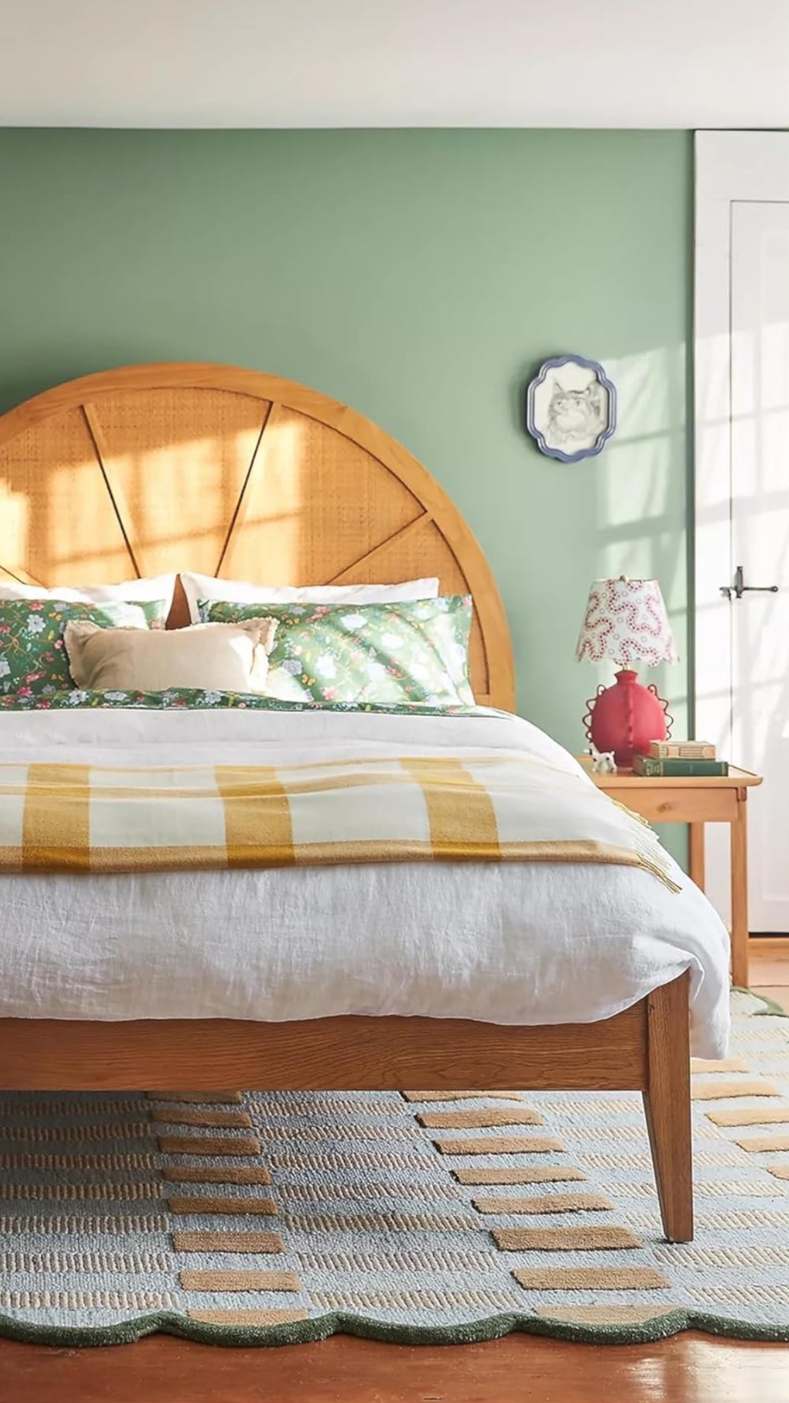 Refresh your floors with an area rug to give it a simple glam

#LTKHome