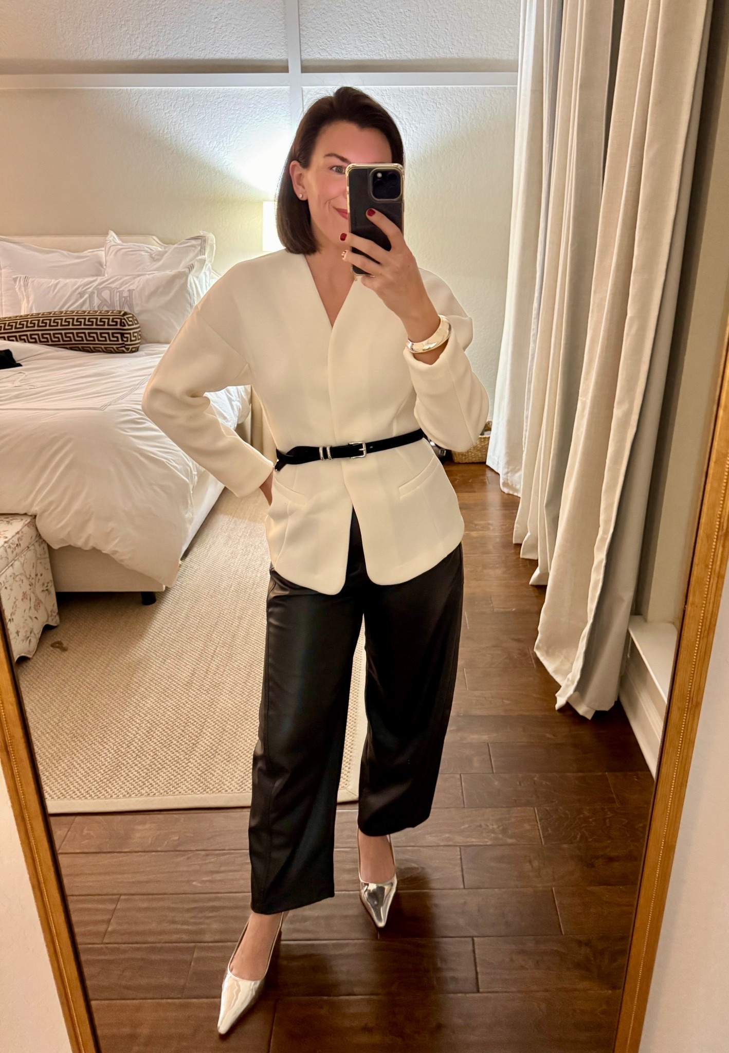 What I wore for a holiday date night. 

#LTKHoliday #LTKootd #LTKSaleAlert