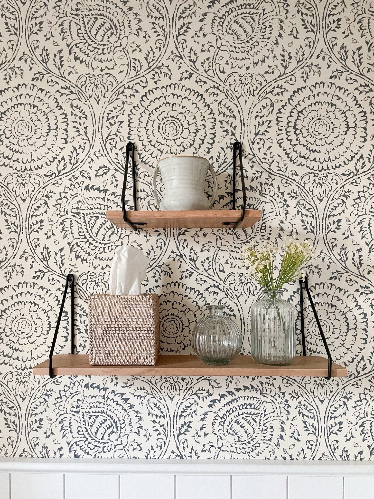 Small touches that are practical and pretty 🤍 These finds are perfect for a guest bathroom, and they’ll offer such a nice refresh to your space! 

#LTKSaleAlert #LTKHome