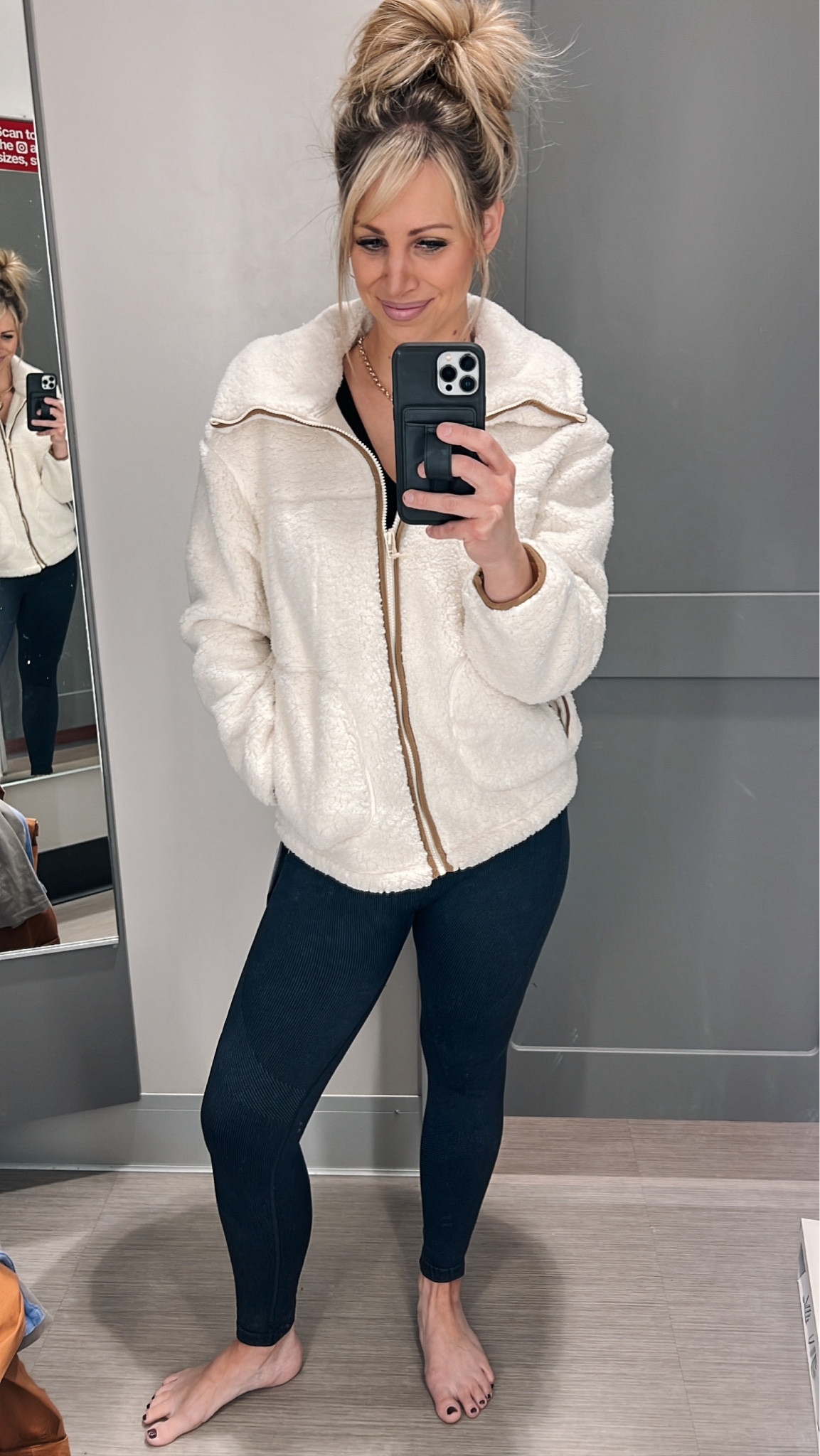 Sherpa zip up jacket and ribbed seamless leggings. Wearing size XS in jacket. Leggings run TTS 


#LTKfit #LTKstyletip #LTKFind