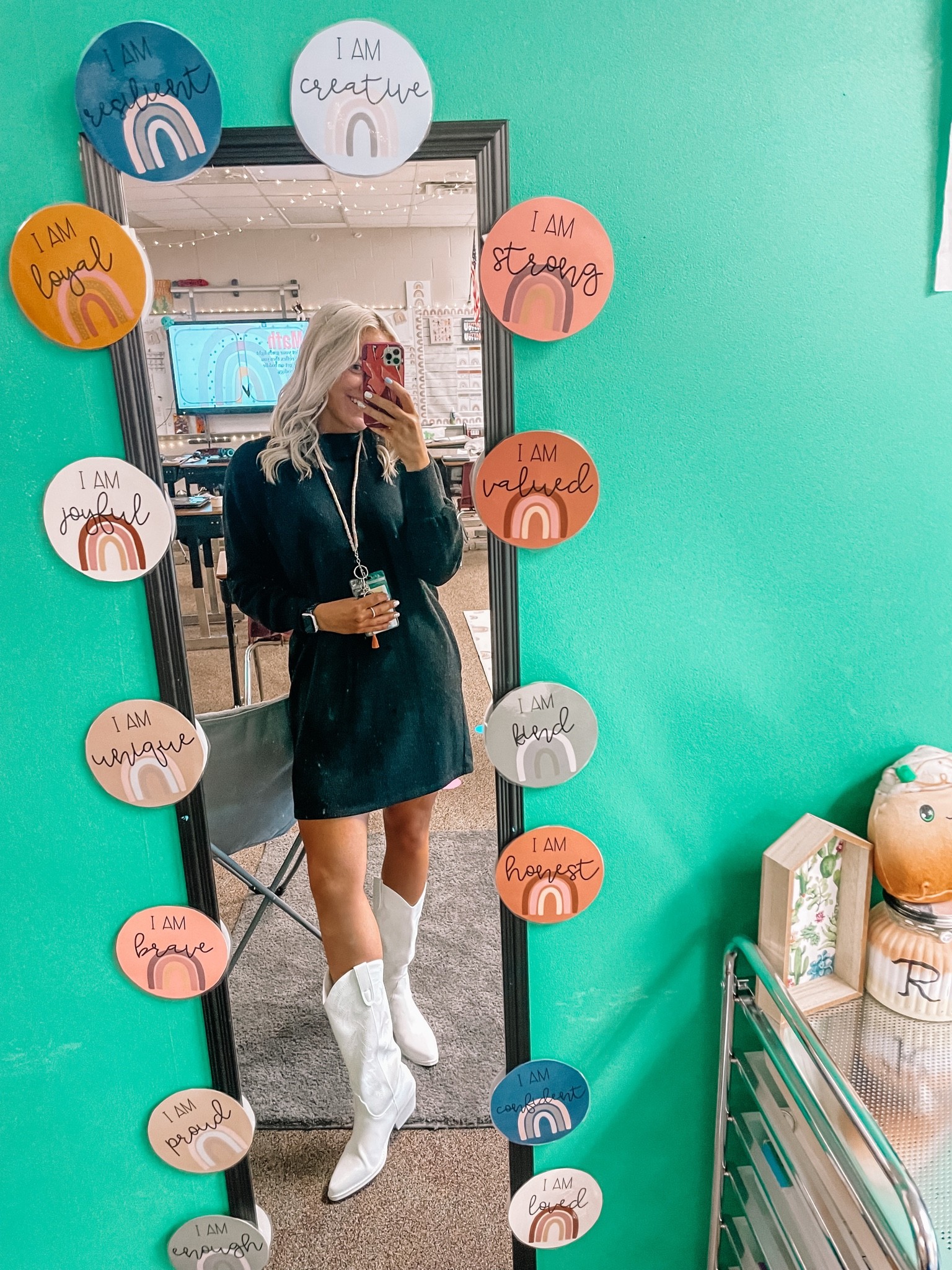Sweater Dress and boots🤩

#LTKstyletip #LTKshoecrush #LTKSeasonal