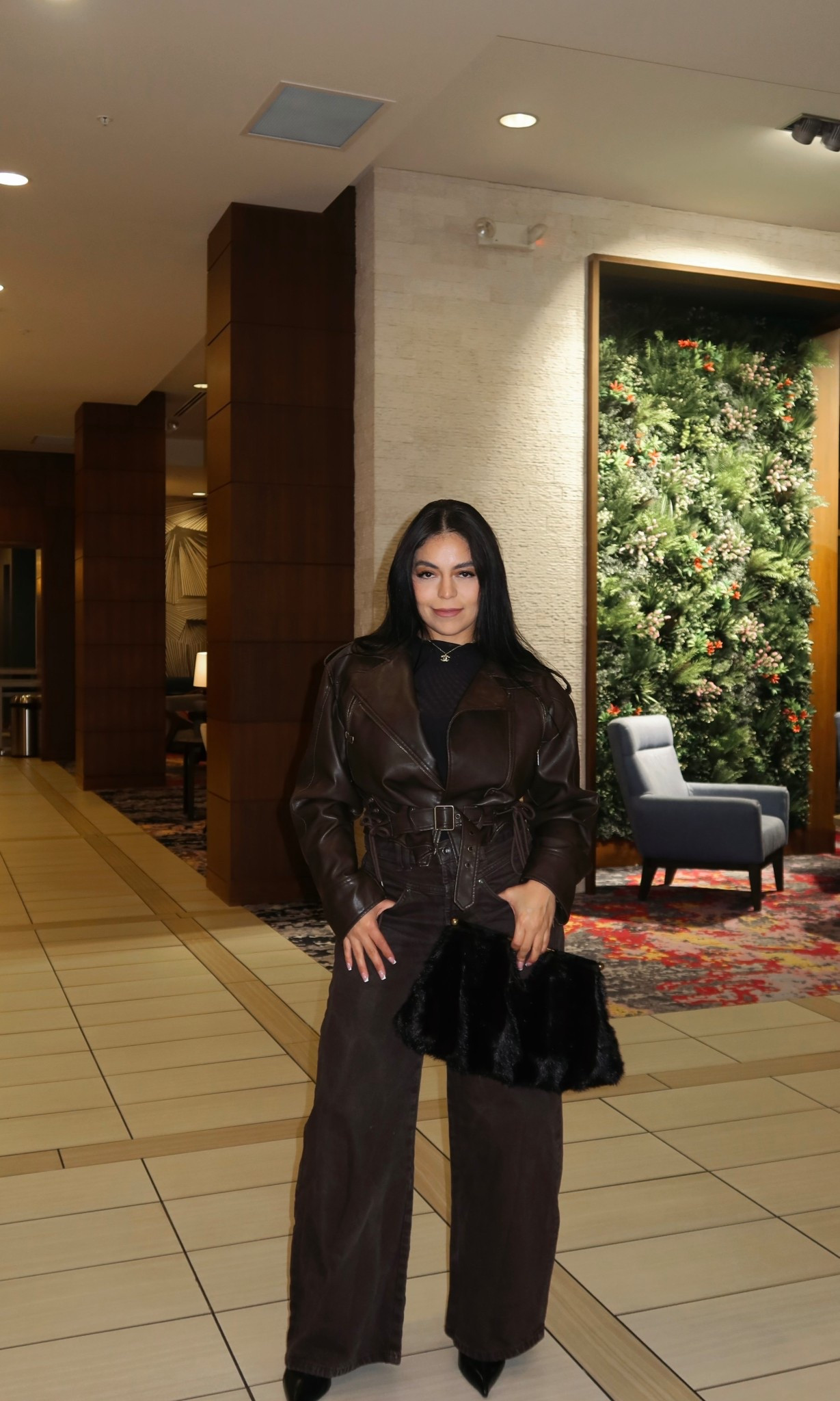 Saturday night ootd!! 
Fall has finally arrived in FL 😫🤎