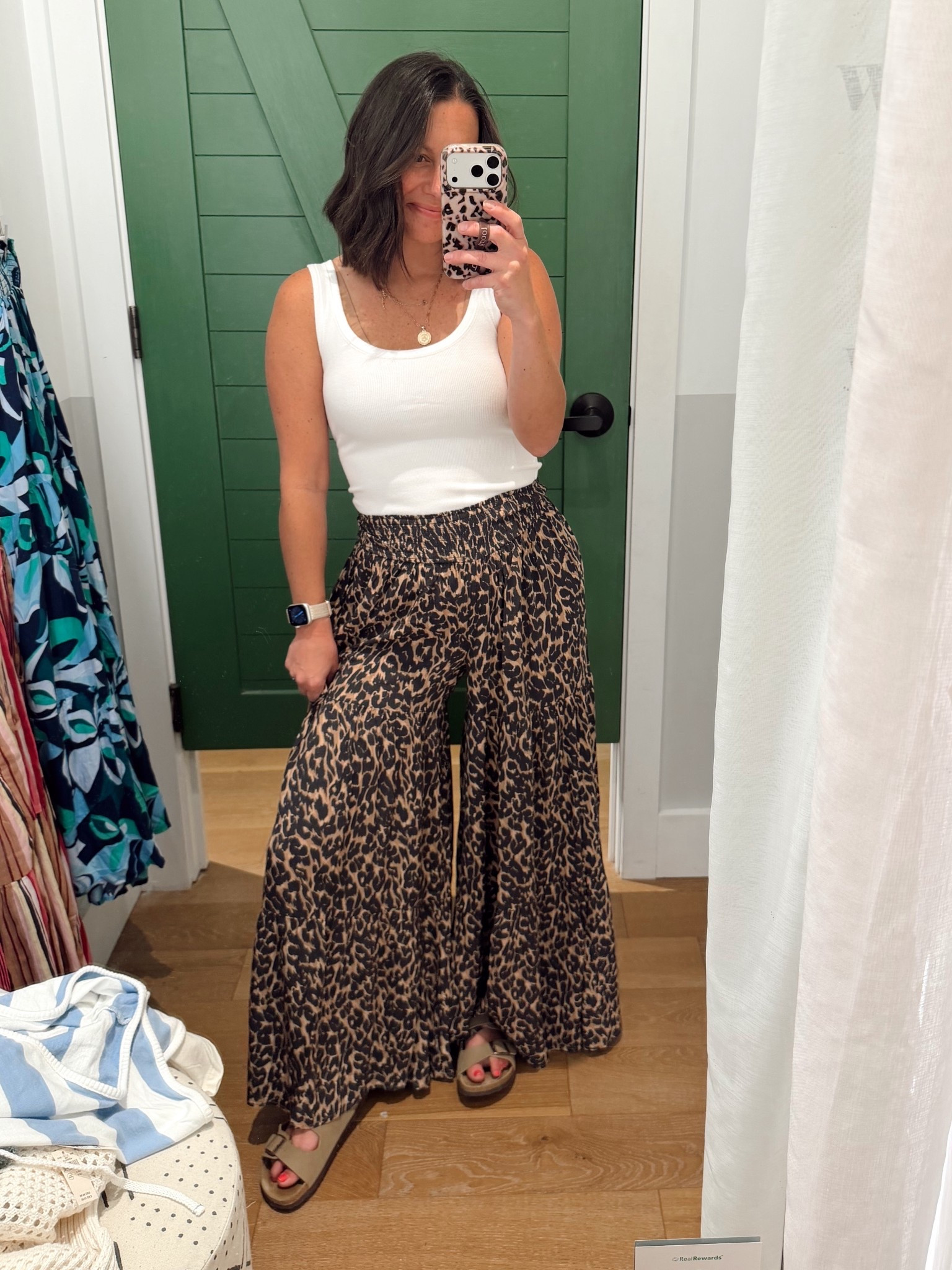 Aerie party pants sold out so fast last year! They run true to size to big - I’m in the xs. 



#LTKOver40 #LTKootd #LTKxAerie