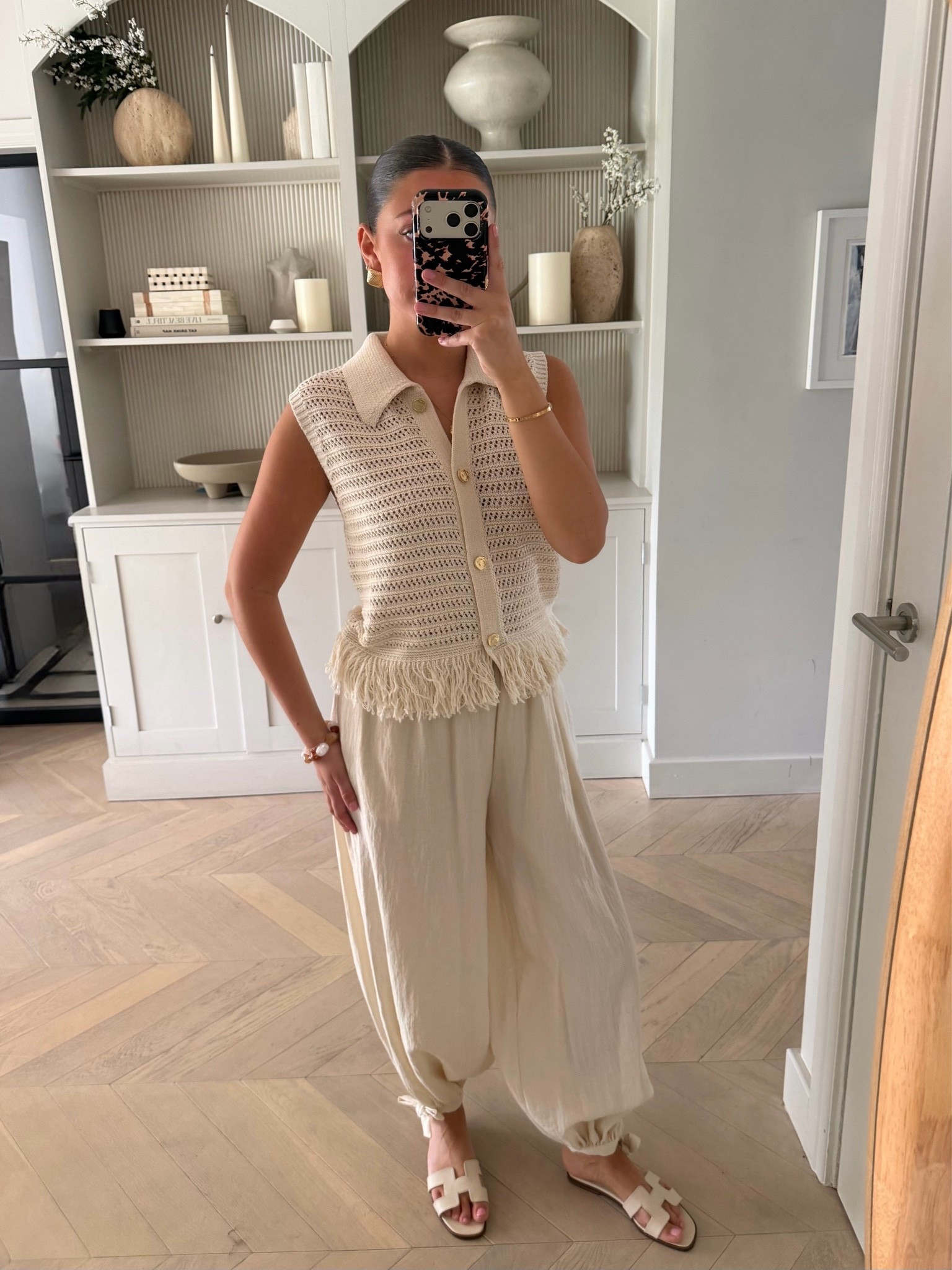 Holiday Outfit Inspo 🌴☀️✨ gosh I just love a good summer outfit and I’ve found some absolute gems for you all!!

Let me know which is your favourite look in the comments 🥰

#LTKsummer #LTKuk