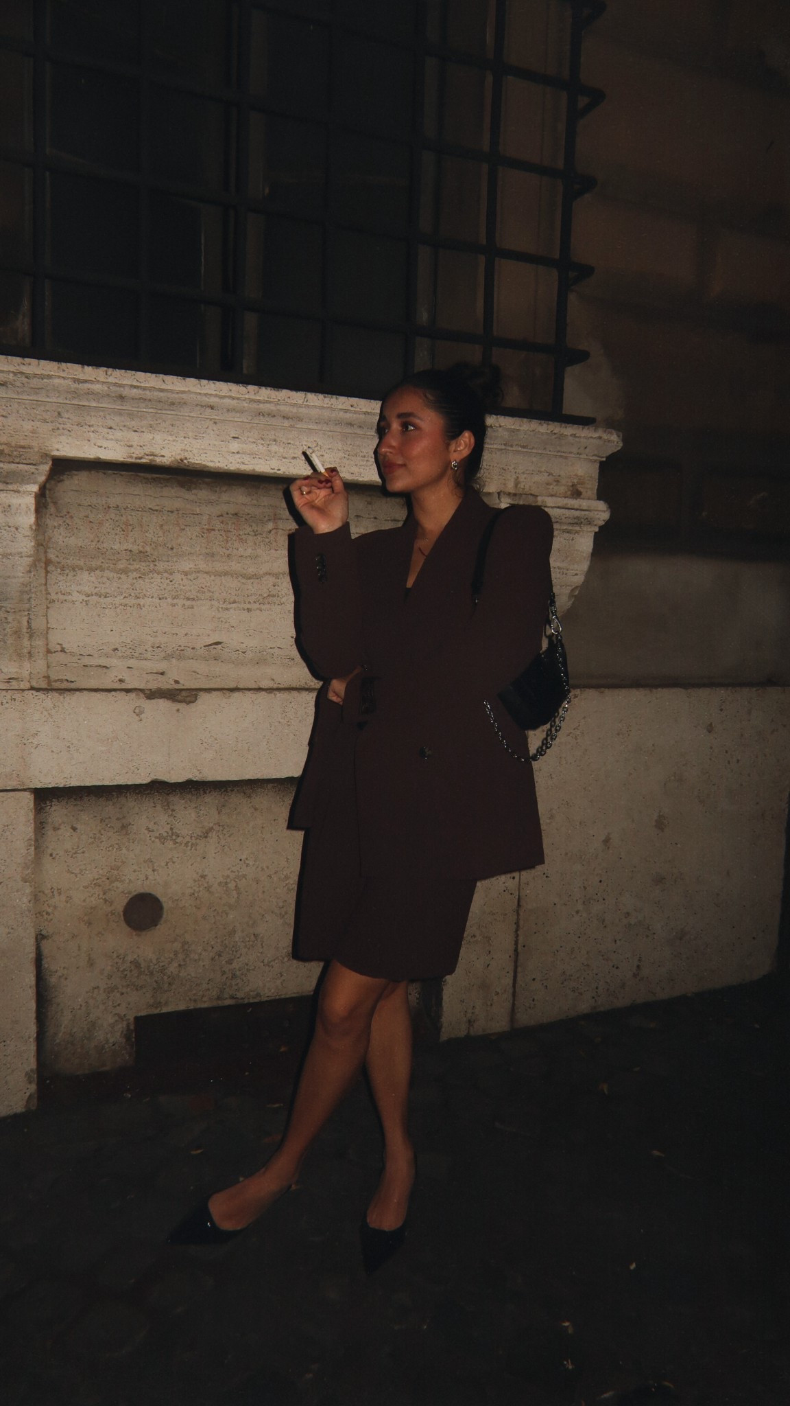 Chocolate brown outfit from Aritzia to wear to dinner 

#LTKootd #LTKgrwm #LTKdayinmylife