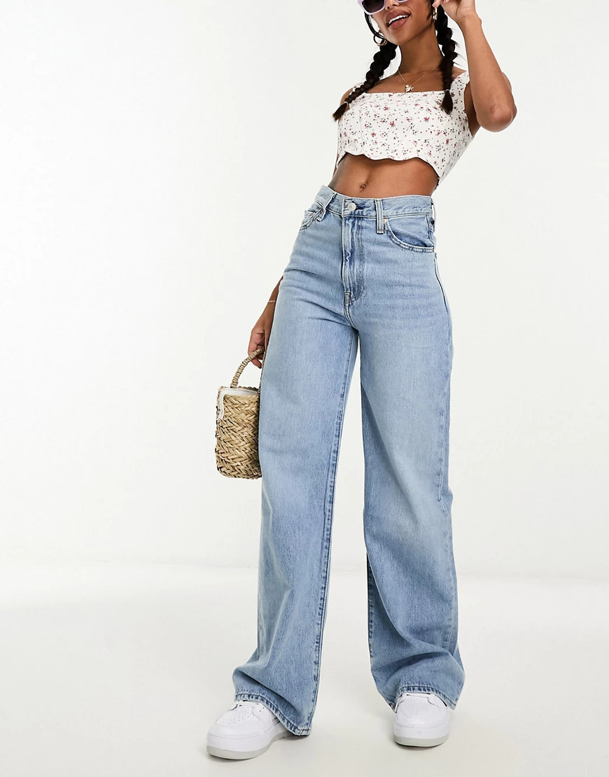 Levi's Ribcage wide leg jeans in light blue wash | ASOS (Global)