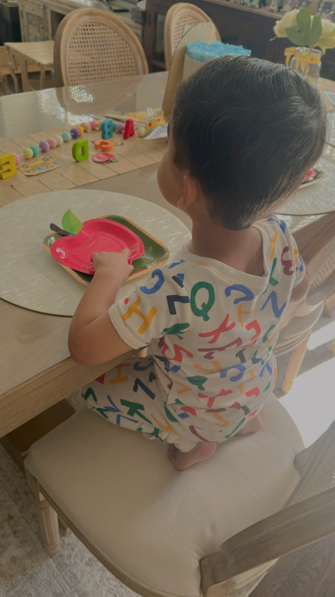 The cutest “back to school” pajama set

#cute #pjs #pajama #toddler #kids #backtoschoolshopping #backtoschool #oldnavy #canadianmom #ltkseasonal

letters pajama set for kids, back to school must have, cute toddler ootd

#LTKkids #LTKcanada