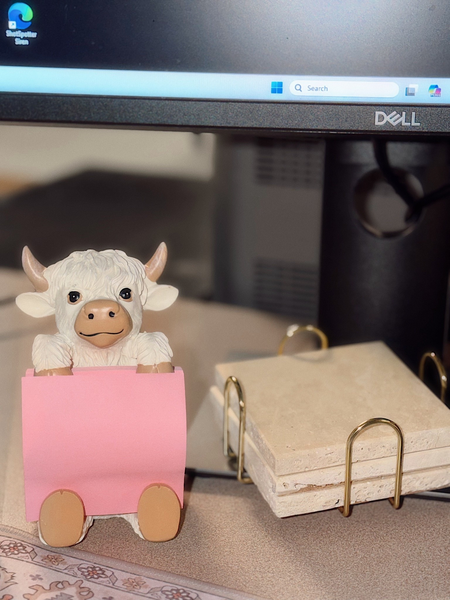 The cutest little post it dispenser for my desk! 😍

#LTKWorkwear #LTKdayinmylife #LTKHome