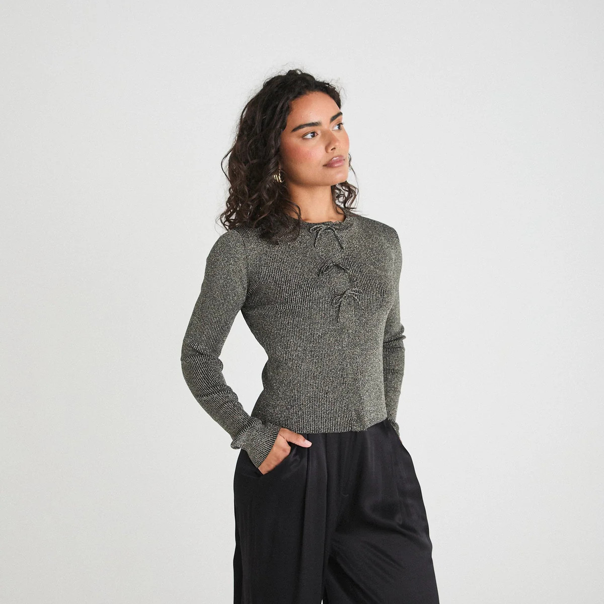 BOW DETAIL KNIT CARDIGAN - SILVER | WAT The Brand