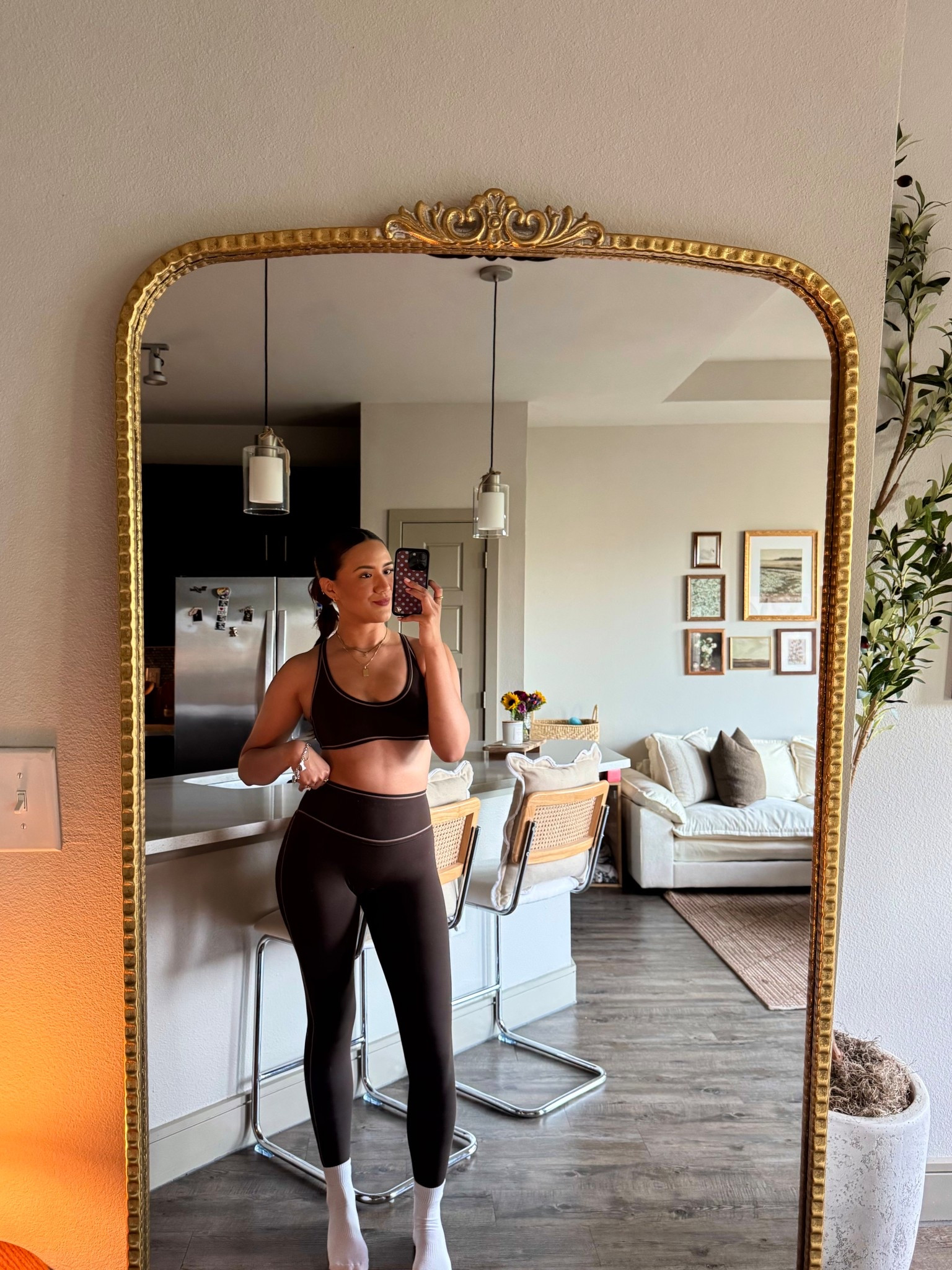 cutest fabletics set 🤎

#LTKgrwm #LTKfitnessgoals #LTKootd
