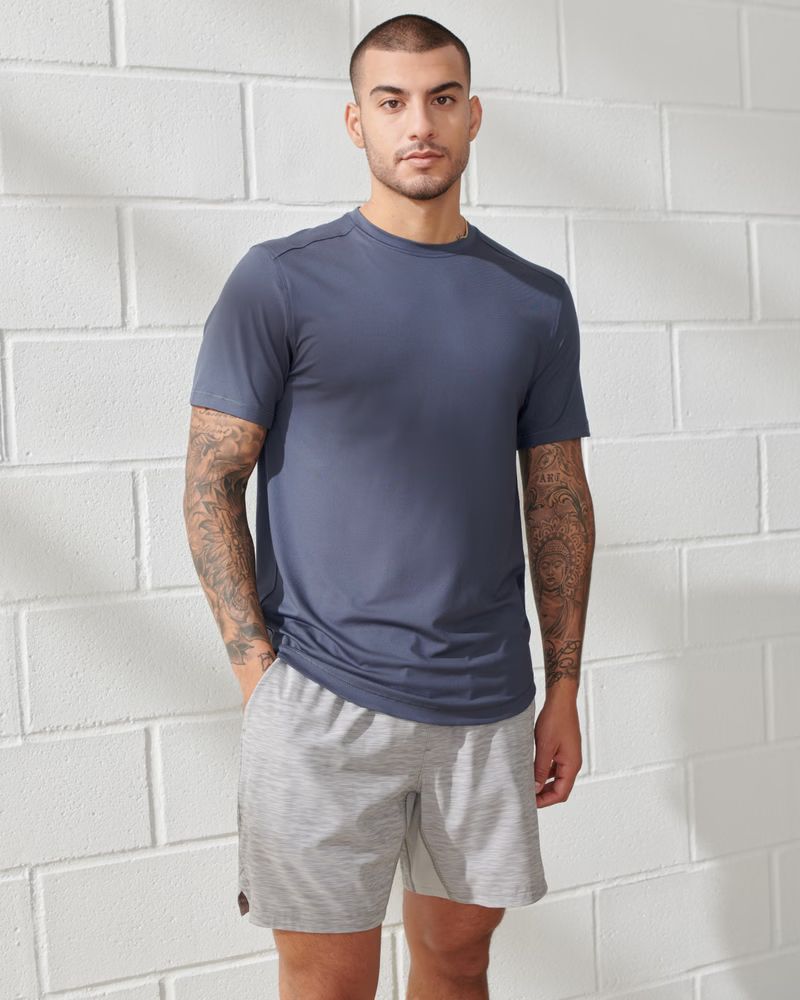 YPB powerSOFT Lifting Tee | Abercrombie & Fitch (US)