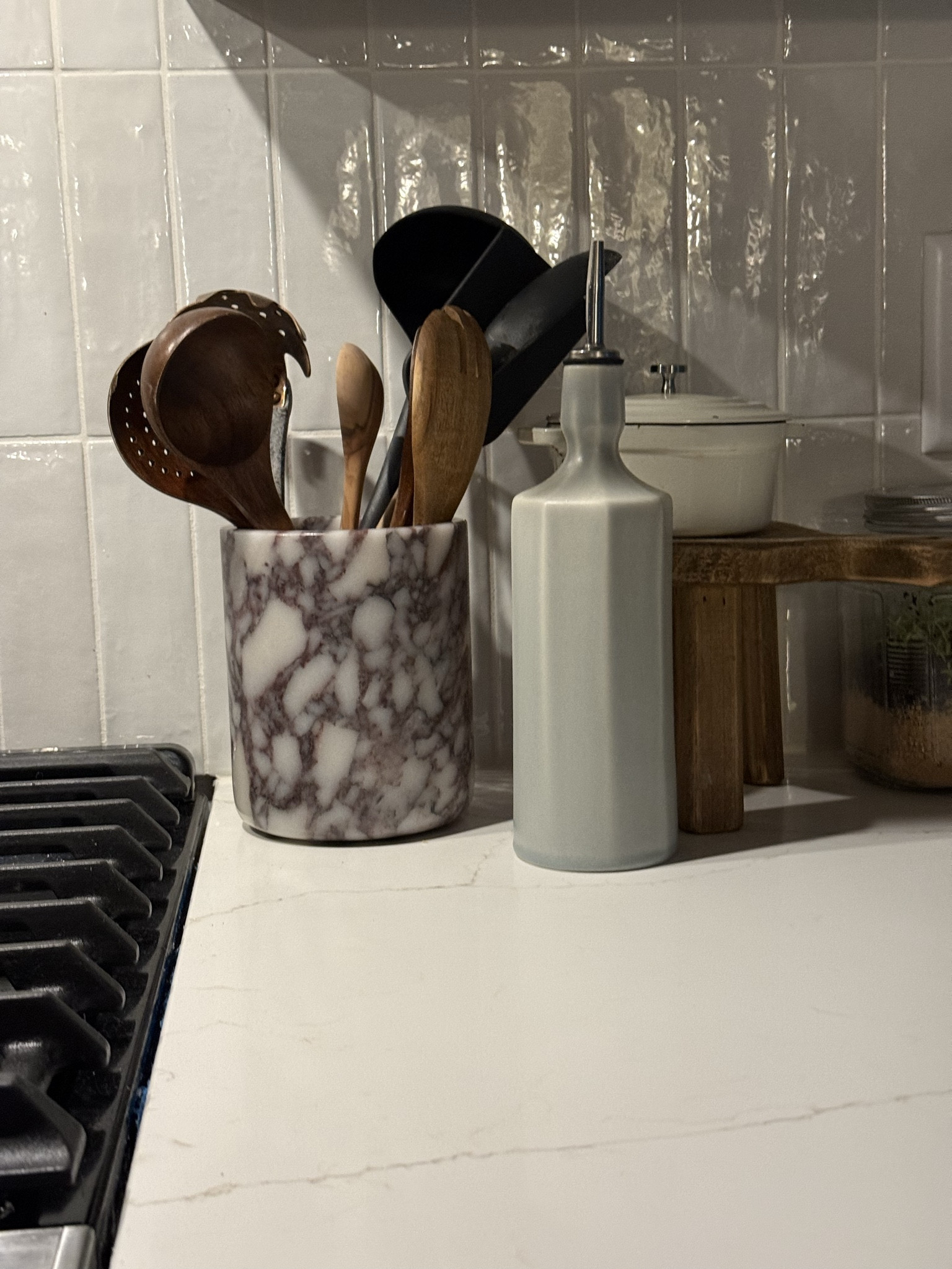 Marble kitchen utensil holder

#LTKFindsUnder50 #LTKStyleTip #LTKHome
