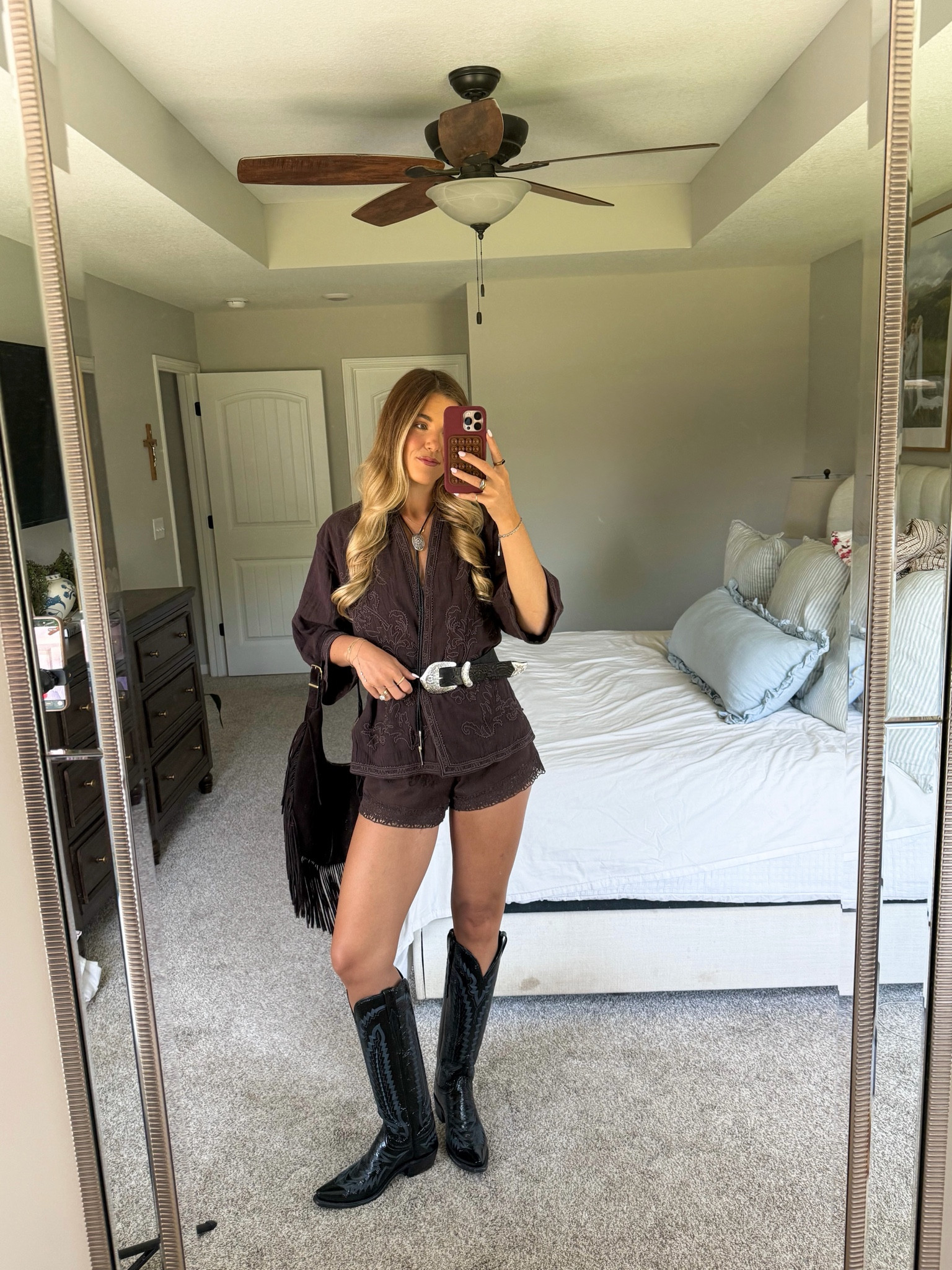 size XS/S in kimono and small in shorts. boots are lucchese 
bolo is from november maker 🫶🏼

western fashion, country concert, cowgirl

#LTKgrwm #LTKootd #LTKTall