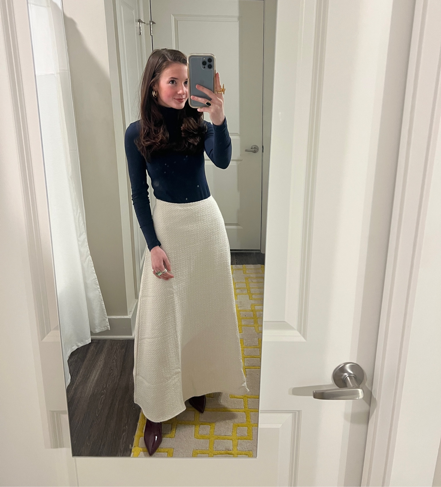 Staying warm this winter!! Theses shoes are so comfy and such a great price point! 

#LTKStyleTip #LTKFindsUnder50 #LTKWorkwear