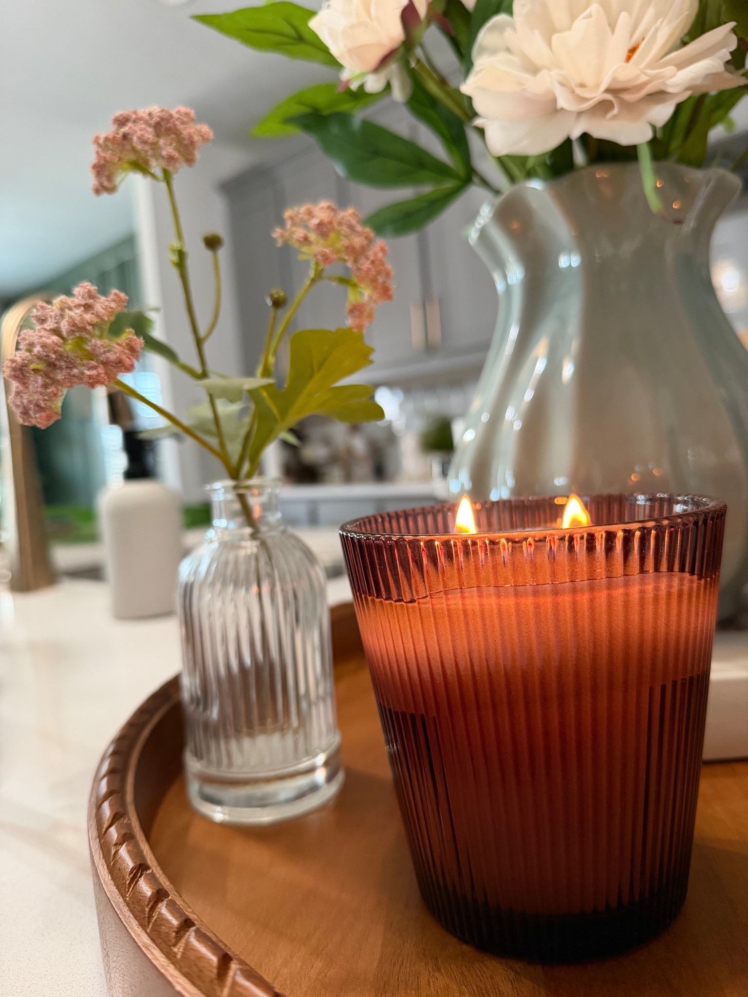 This one stopped me in my tracks at Walmart 🤎 This fluted “Fashion Diva” candle smells EXACTLY like the iconic Tyler’s Diva detergent we all love- clean, luxe, and instantly makes your home feel elevated. It’s a large candle under $13 and easily fills the entire room with scent. The fluted glass is gorgeous styled on a tray, kitchen island, or bathroom counter and looks way more expensive than it is. If you see it, grab it… these will not stay on shelves long.

#LTKCreator #LTKHome #WalmartHome #WalmartFinds #CandleLovers #HomeFragrance #CozyHome #NeutralHome #ModernOrganicHome #HomeStyling #HomeDecorFinds #AffordableHomeDecor #WalmartDecor #HomeAesthetic #LTKUnder50

#LTKHome #LTKSaleAlert #LTKSeasonal