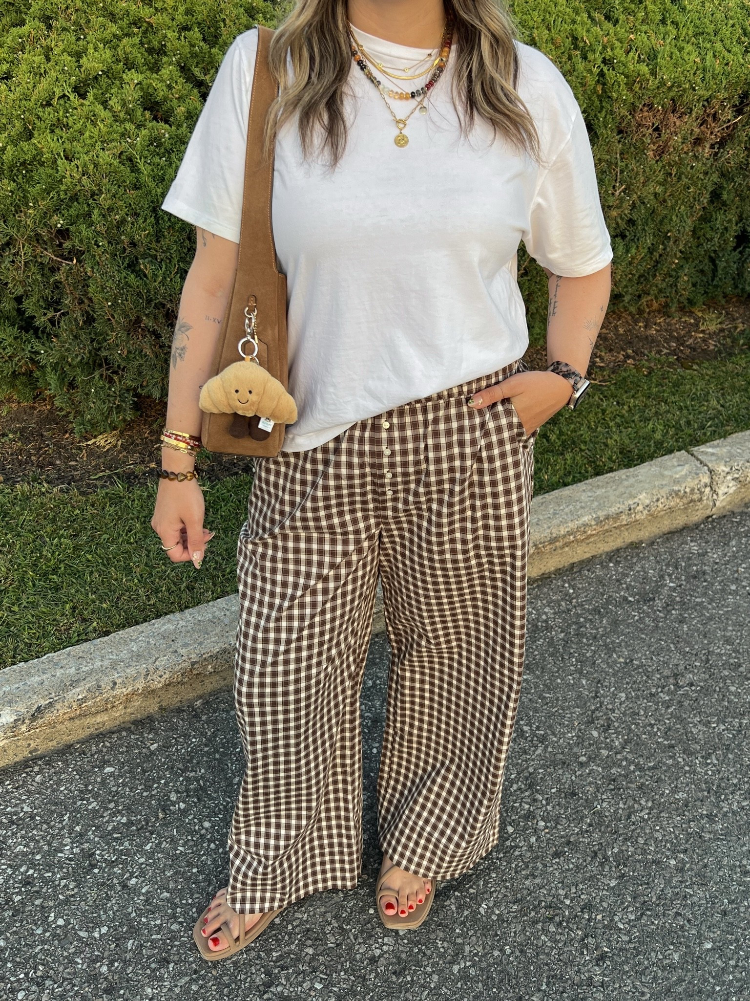 Simple early fall outfit from Abercrombie! Wearing M in the gingham pants. Linked this year’s version of my white tee. Crocs toe loop sandals are super comfy, I’m a 9.5-10 and wear a 10. Canadian crocs link under “similar products”

#LTKfall #LTKsale #LTKmidsize