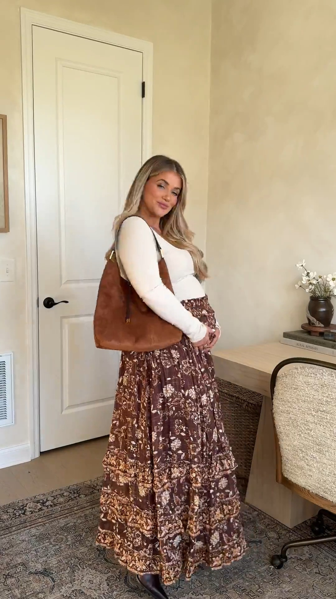 Thanksgiving outfit idea 🍁🍂
Top — medium 
Skirt — large 