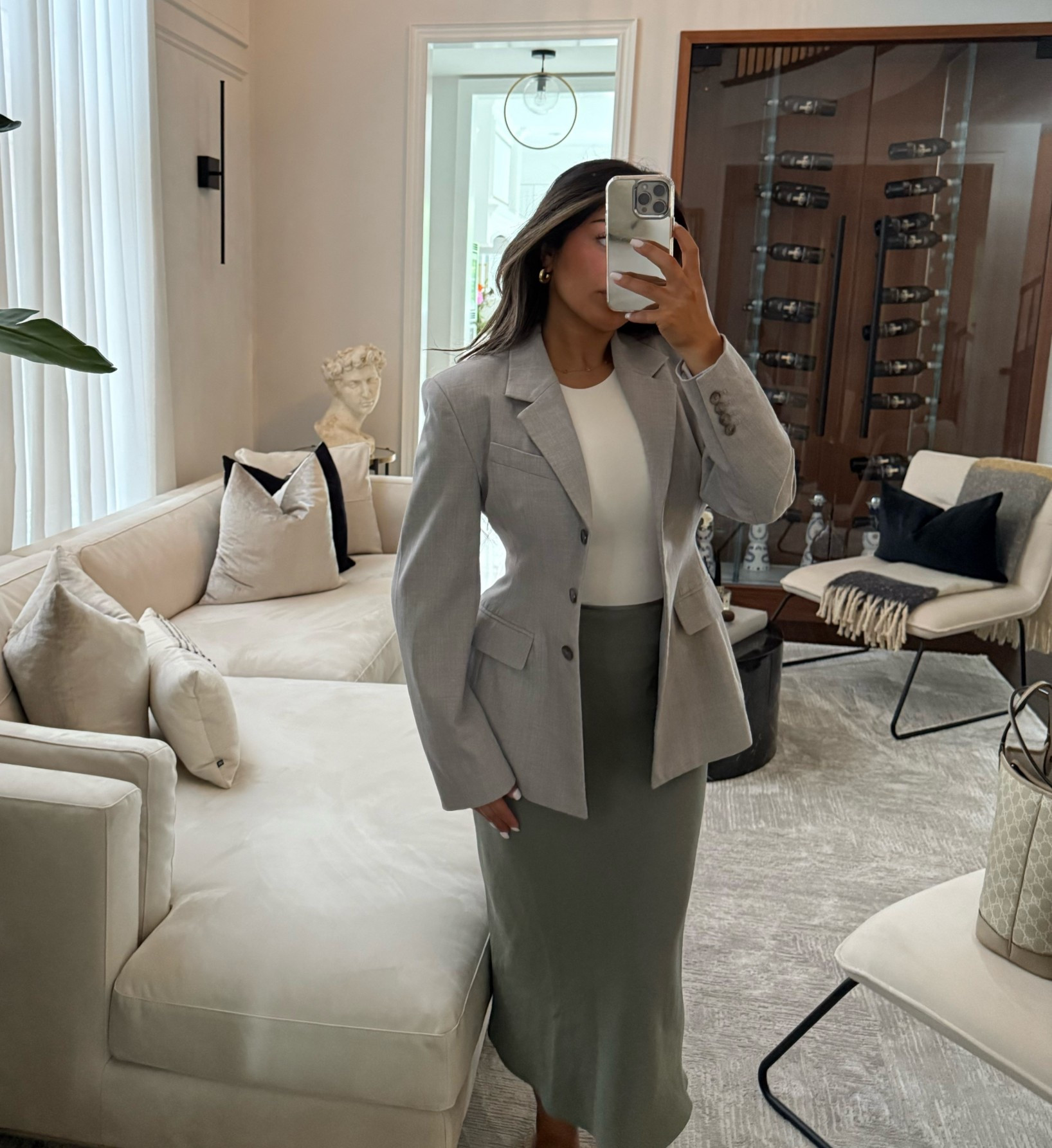A perfectly fitted blazer >>> 

#LTKdatenight #LTKworkwear #LTKstyletip