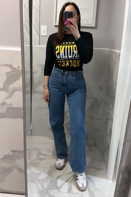 Bruins game night fit! Wearing a kids bruins long sleeve shirt in size medium, my fave loose jeans (true to size) and my samba sneakers!

Jeans - regular length is perfect for petites, if taller, grab a long 

Sneakers - wearing a kids 5.5. I am normally a 7.5