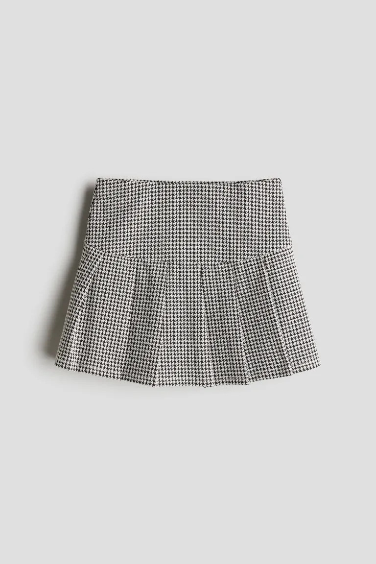 Pleated Skirt - Regular waist - Short - Beige/houndstooth-patterned - Kids | H&M US | H&M (US + CA)