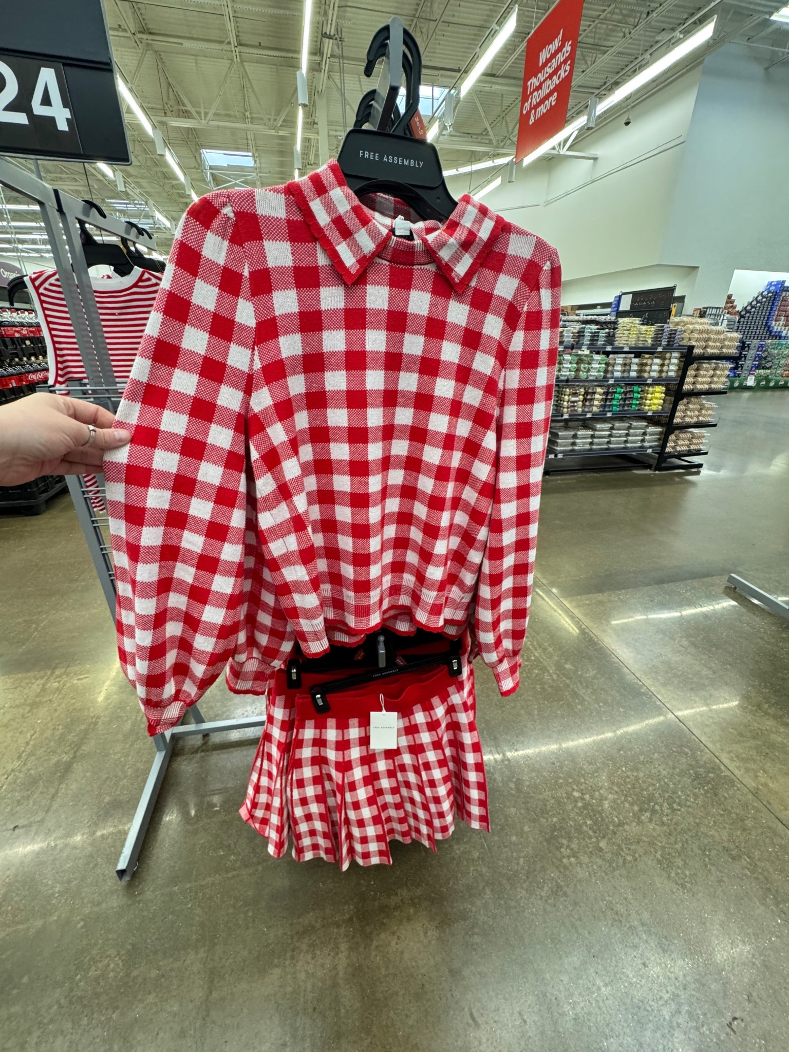 Such a cute set! I love anything gingham

#LTKFindsUnder50 #LTKMidsize #LTKootd