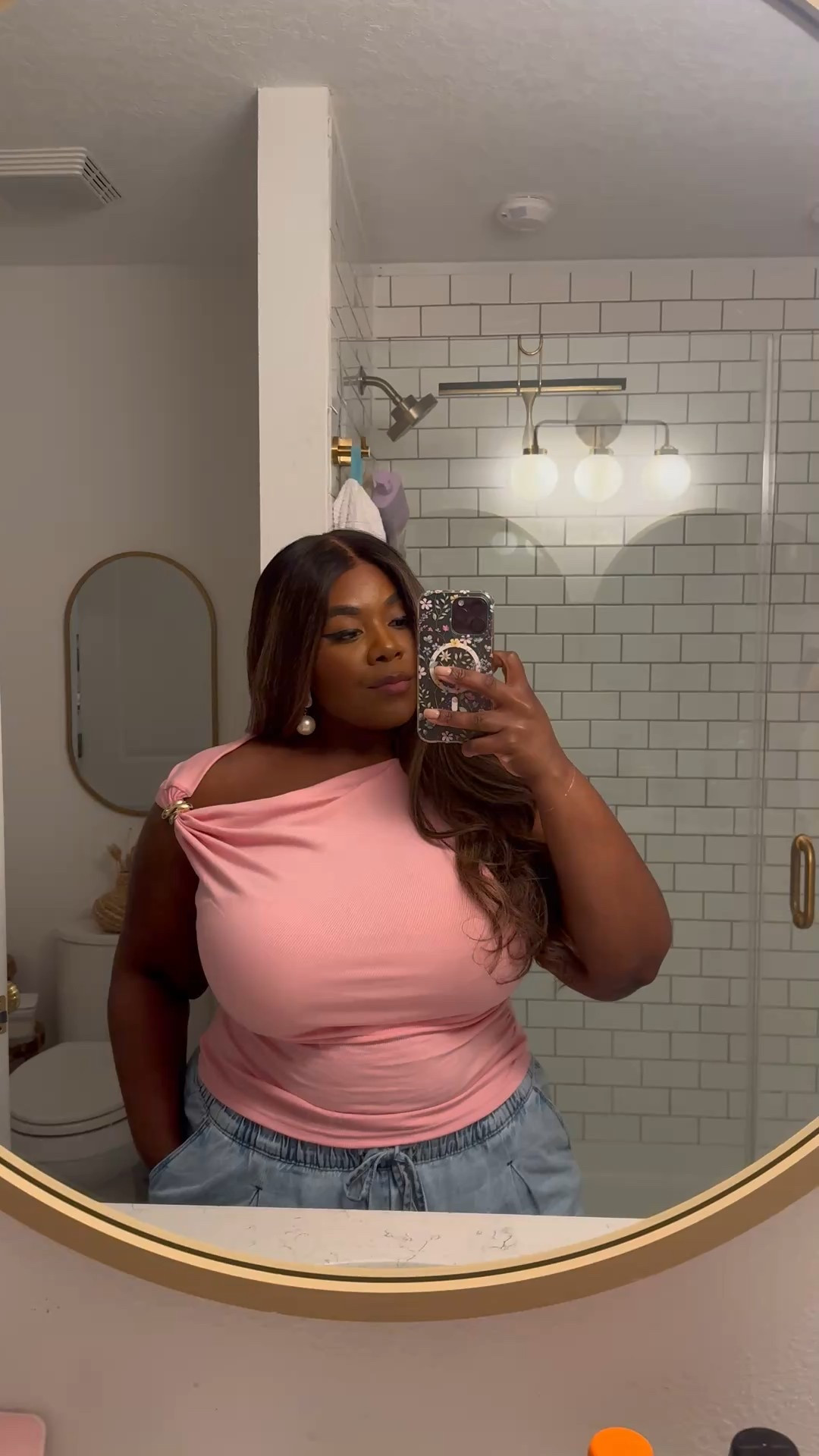 millennial jeans + cute top combo 

top XXL 
jeans 2X
hair - glueless wig style Dubai (4 bundles 24 inch 5x5 closure) from Hous of Wigs 

#LTKSaleAlert #LTKPlusSize