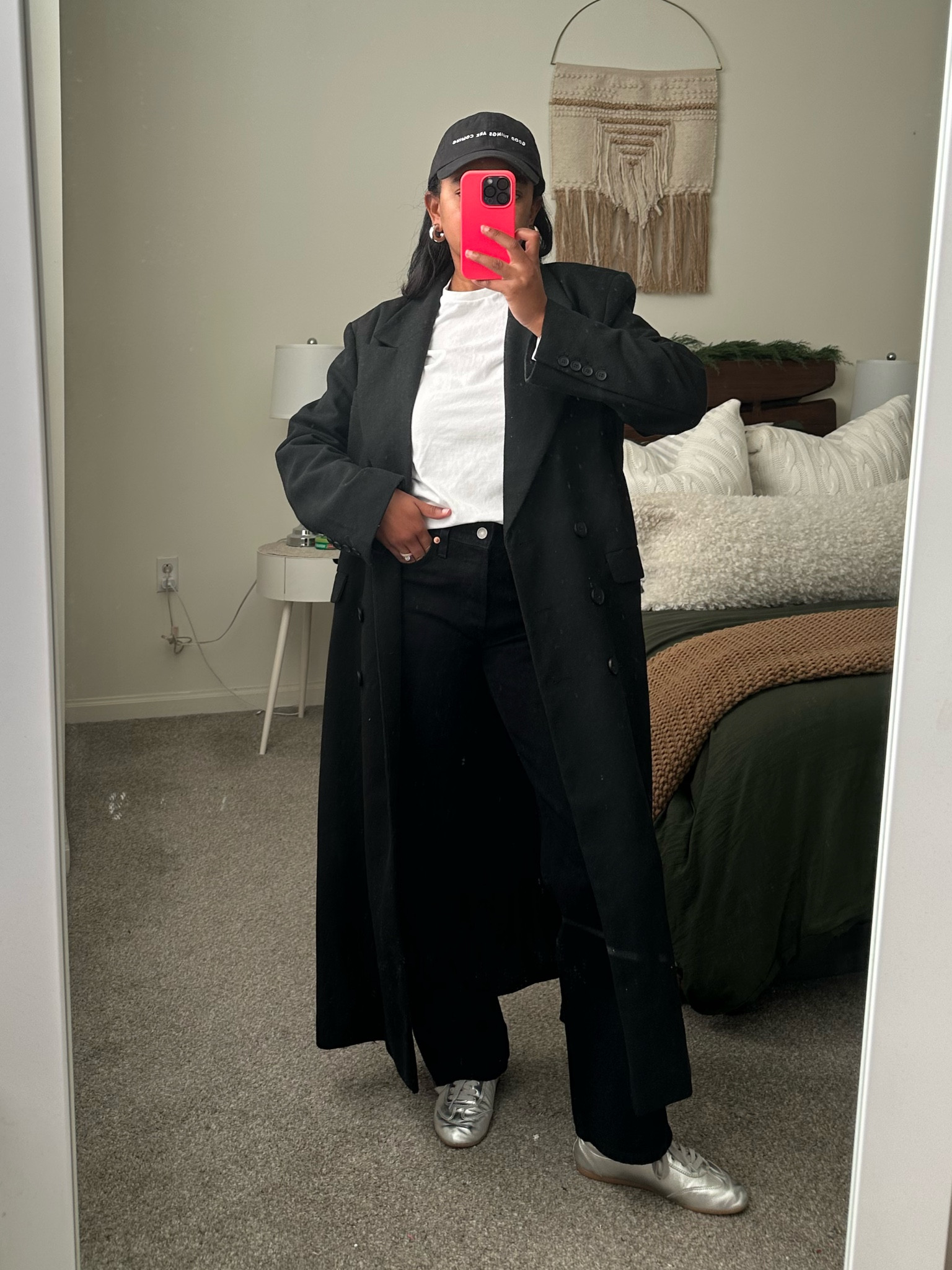 Coat: from H&M last year. Linked an identical version from this year
Jeans: size 26
Sneakers: size down one

#LTKFindsUnder100 #LTKStyleTip #LTKFindsUnder50