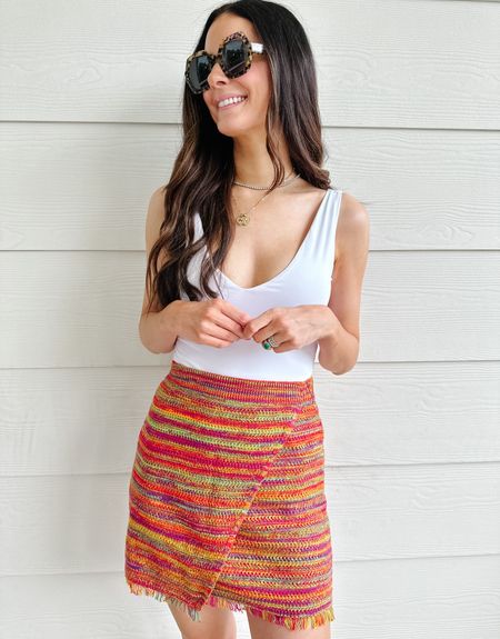 #sponsored | this knit skirt with fringe detailing is perfect for day, night or over a bathing suit. Here I’ve paired it with a deep v white bodysuit. Wearing size small. @walmartfashion has so many on trend, affordable fashion finds right now! 