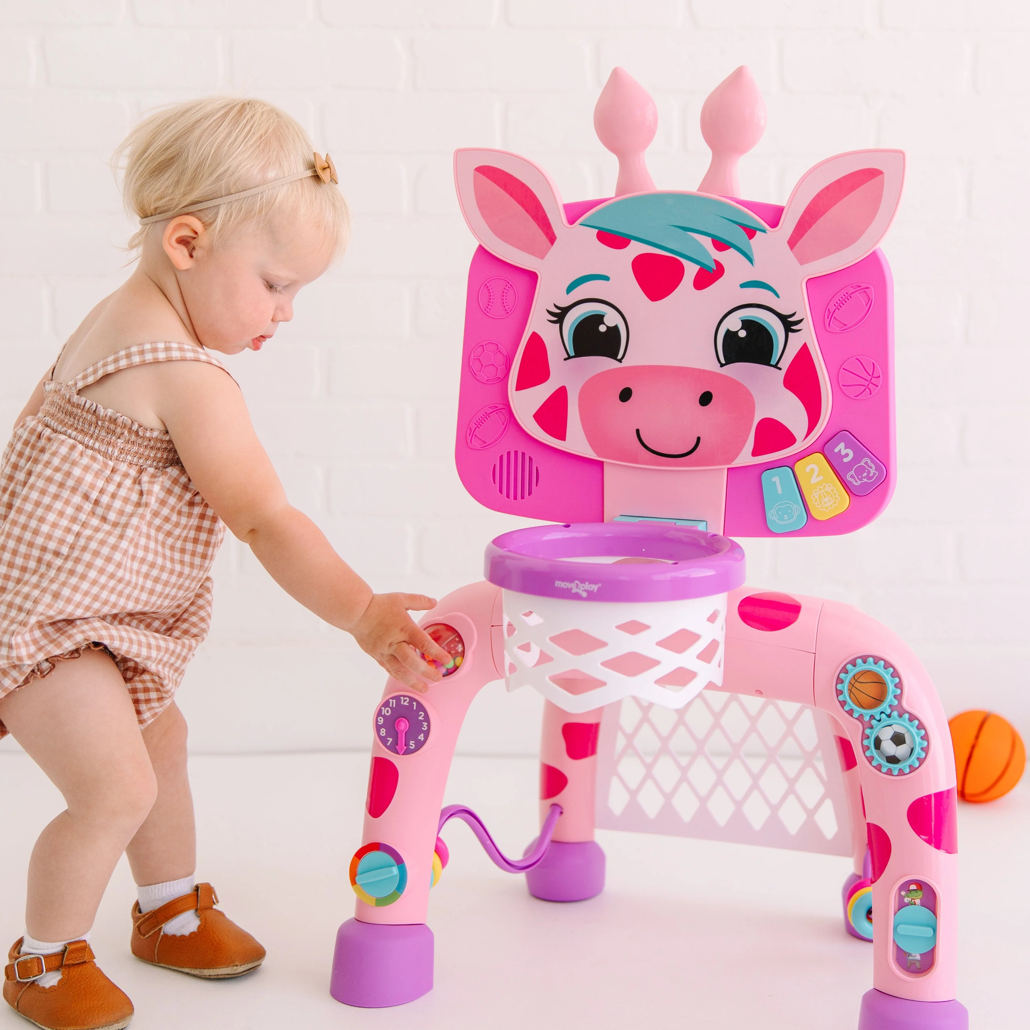 Giraffe Play & Score Activity Center - Pink | Move2Play (US)