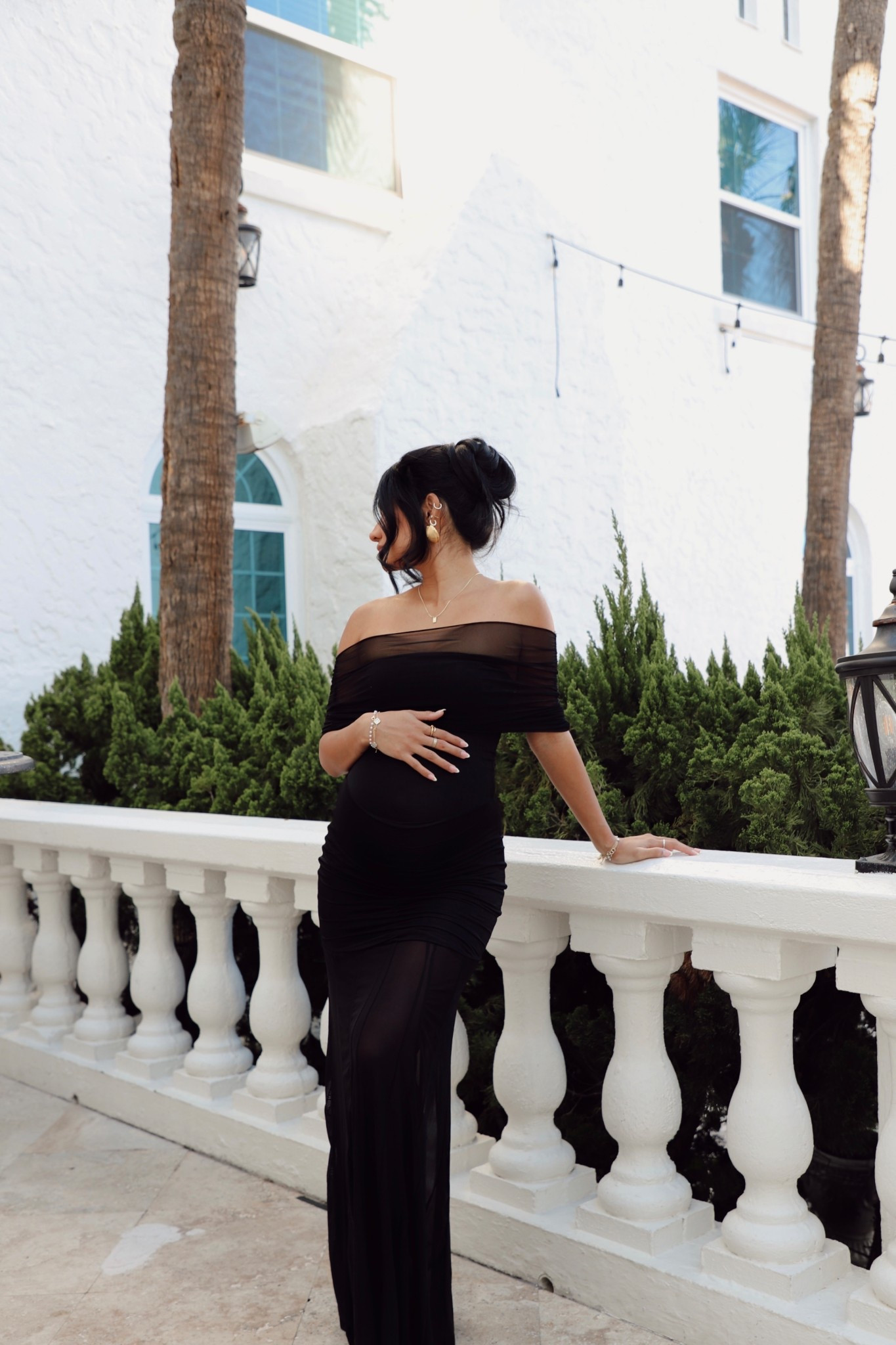 Classy black dress 🖤