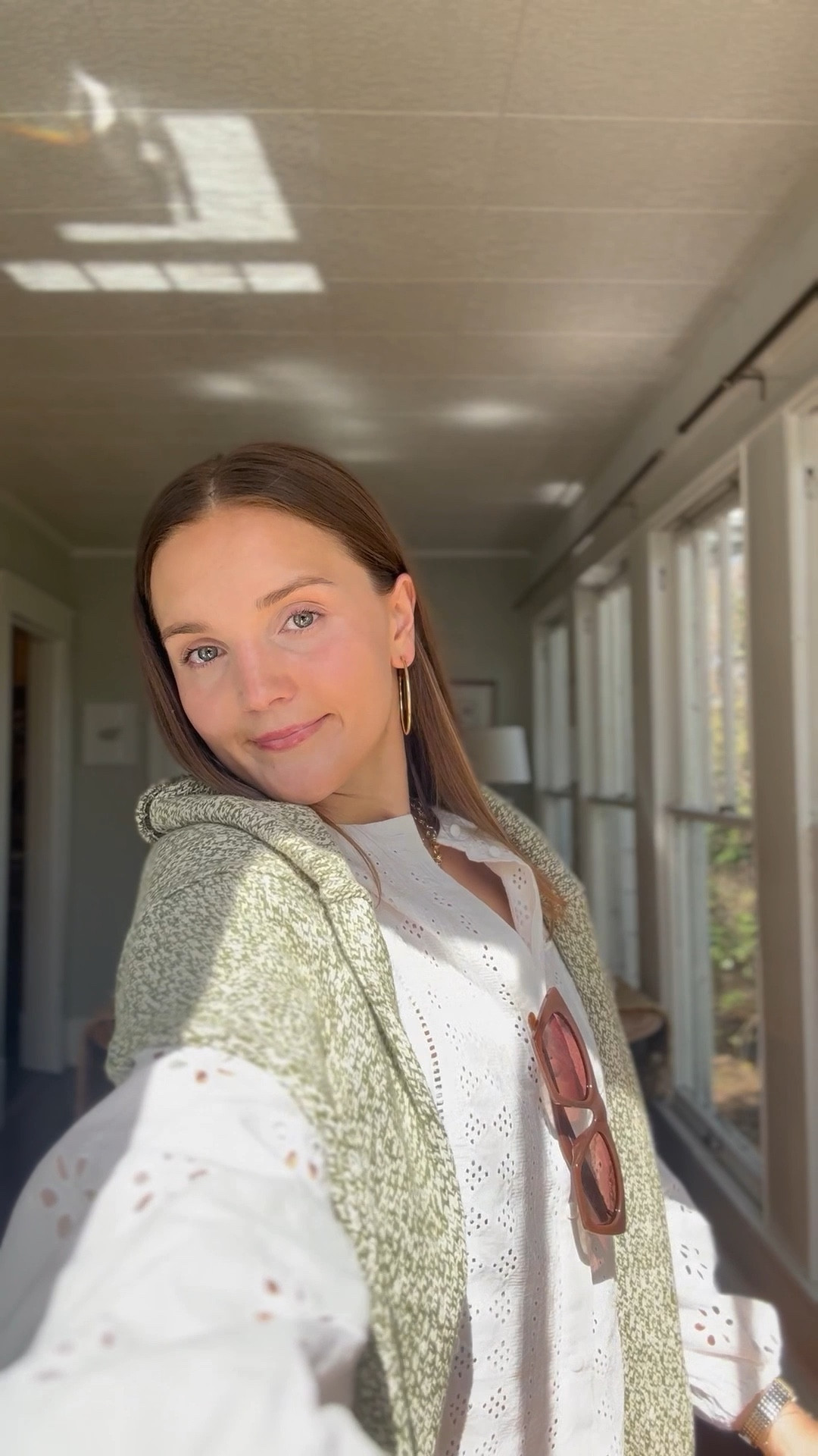 OOTD: EARLY SPRING🌷🌷Accessories linked! 

Not linkable: Vintage Jcrew Sweater, Zara top, Gap jeans, & gola sneakers!

💌,
Sofia 

#LTKWatchNow #LTKSeasonal #LTKSpringSale