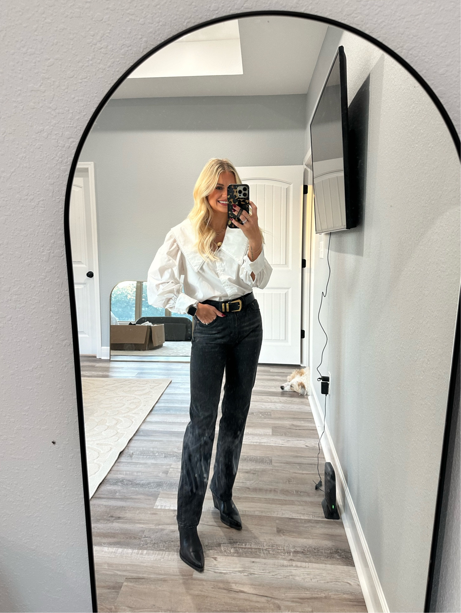 Medium top (need small), 25 in jeans, shoes are tts 

Work outfit / fall outfits / fall transition / jeans outfit / easy outfits 

#LTKWorkwear #LTKFindsUnder100 #LTKStyleTip