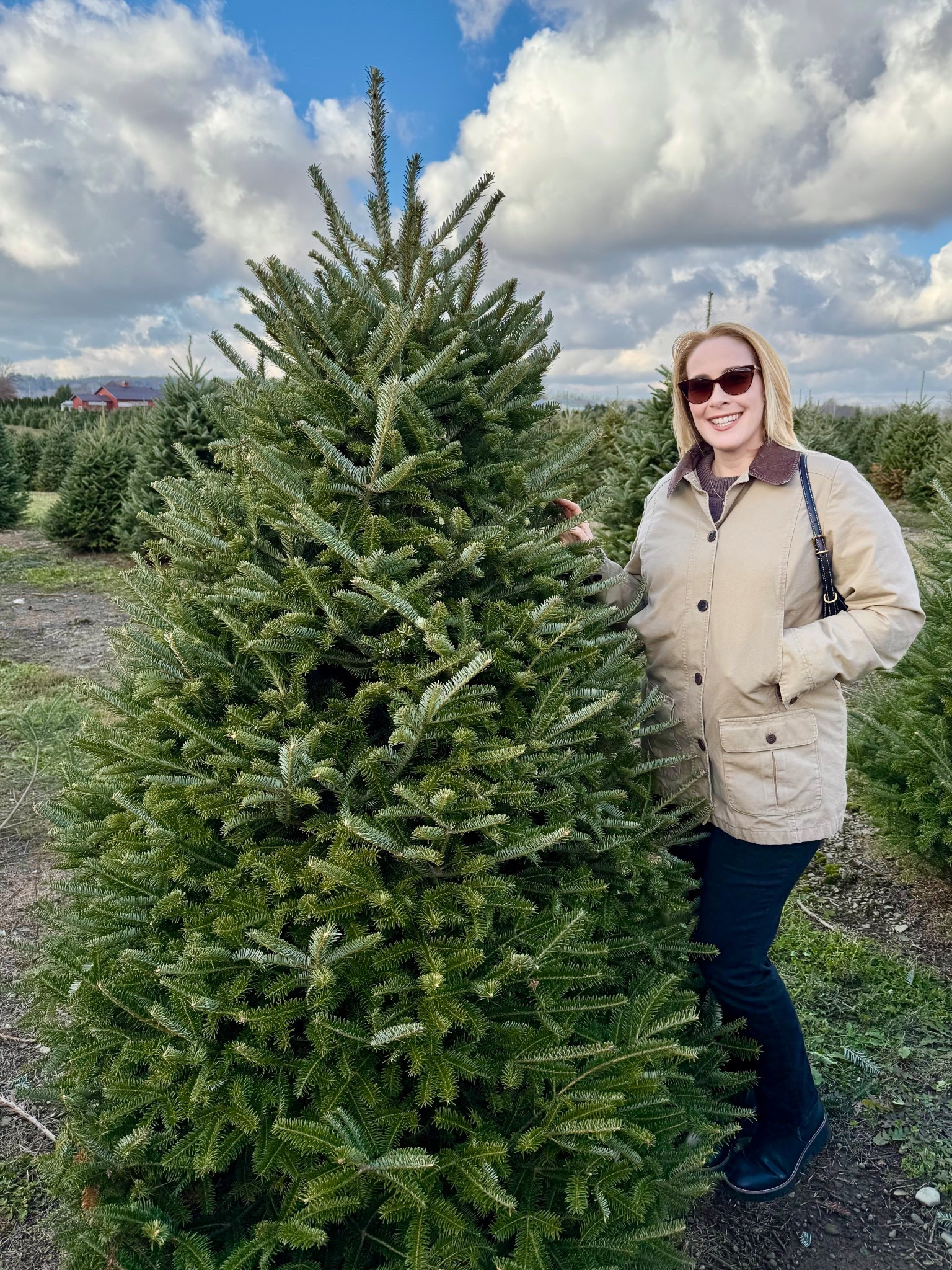 Christmas tree farm # women’s fashion #fallfashion

#LTKHoliday #LTKdayinmylife #LTKOver40