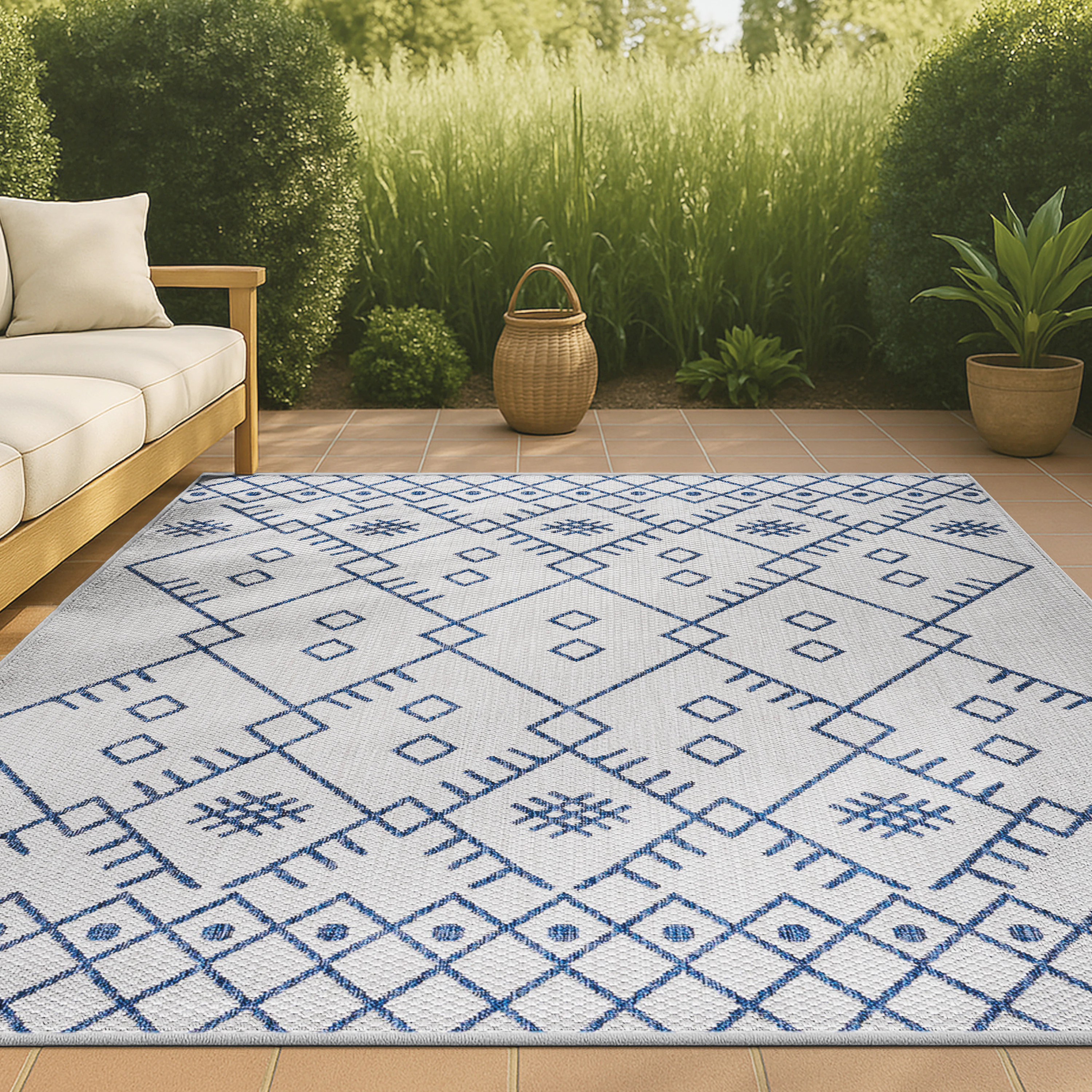 JONATHAN Y SANTA MONICA Boho Moroccan 4 x 6 (ft) Loomed Polypropylene Ivory/Navy Rectangular Indoor/Outdoor Tribal Southwestern House Washable Pet | Lowe's