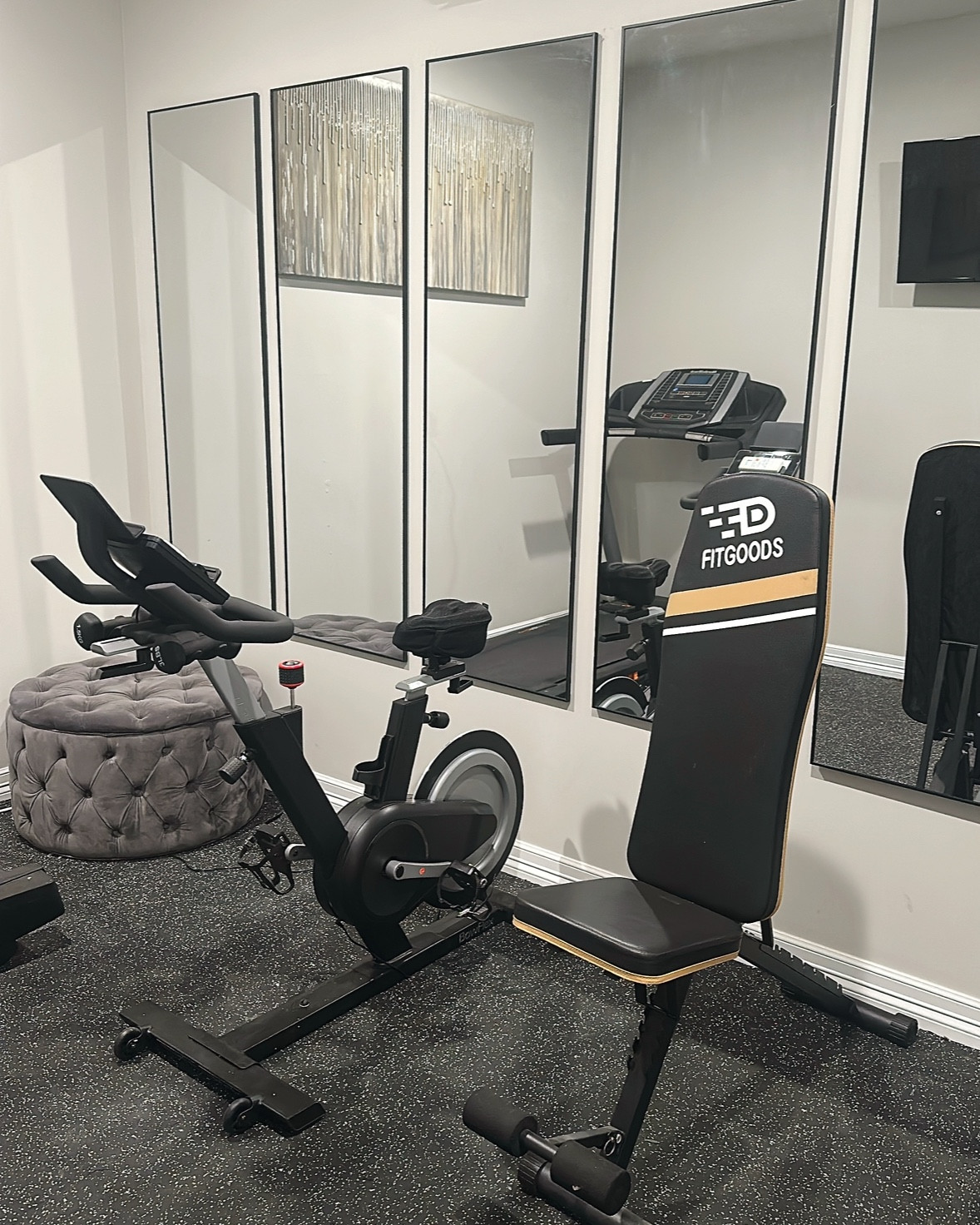 Home Garage Gym
Paint Color: SW Repose Gray 

#LTKHome