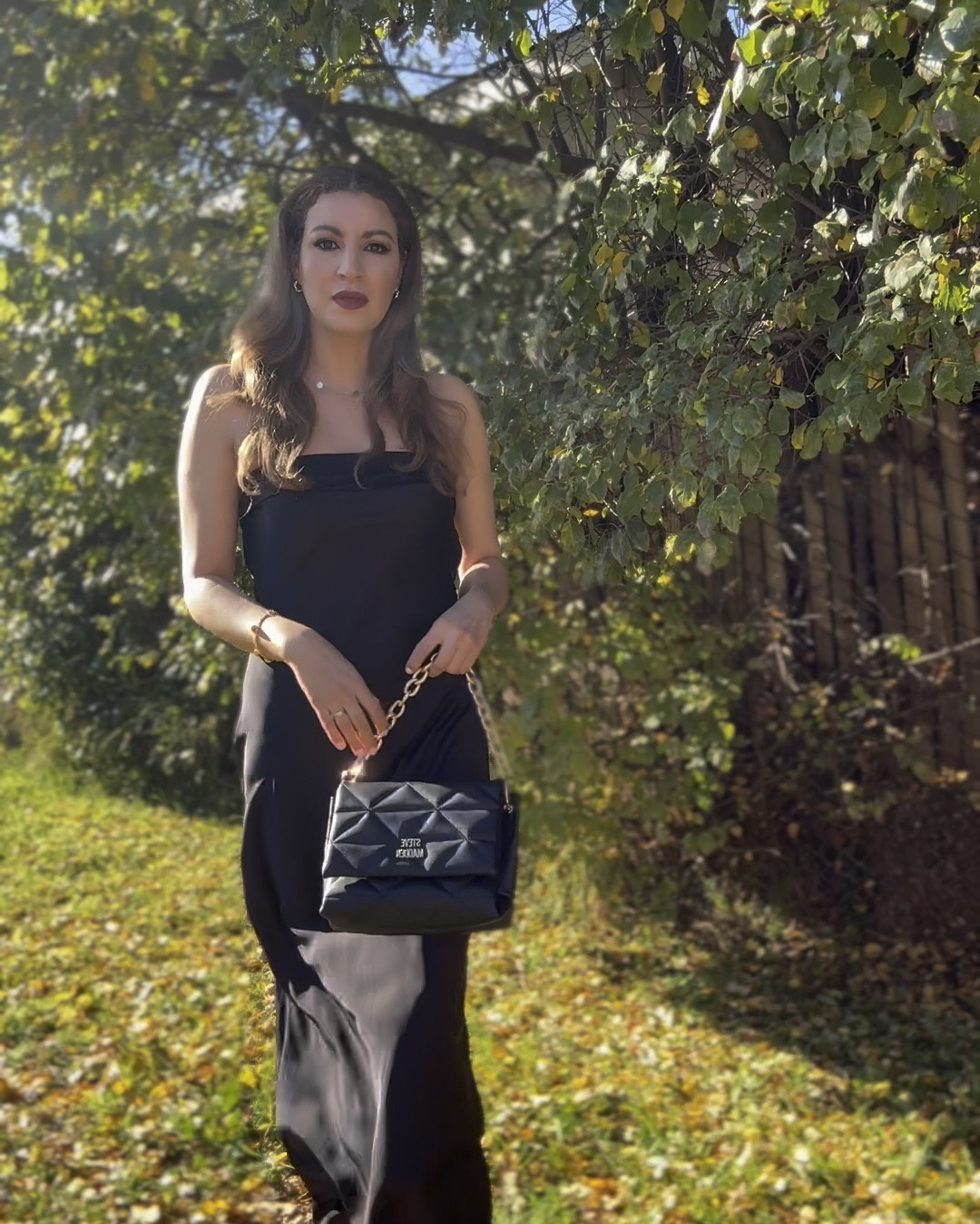 MEROKEETY Vestido largo sin tirantes para mujer, tubo de satén sin tirantes, sin espalda
De referencia utilizo el size:M

#LTKGiftGuide #LTKHoliday #LTKWedding