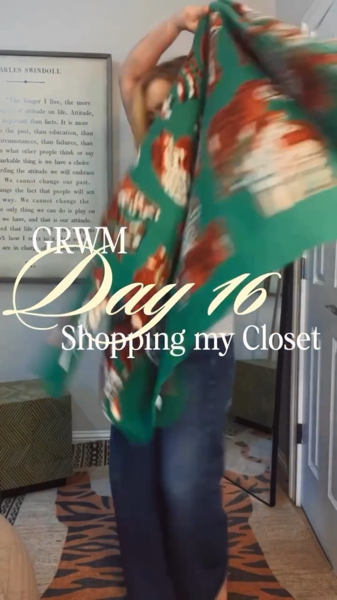 This might’ve been Day 17, actually. I’m losing count, but I do know I’m doing this until March 20th. 💐 Turns out, there are some really great things in my closet. ☺️ 

#whoknew #shoppingmycloset #shopmyclosetuntilspring #ootd #midlifestyle